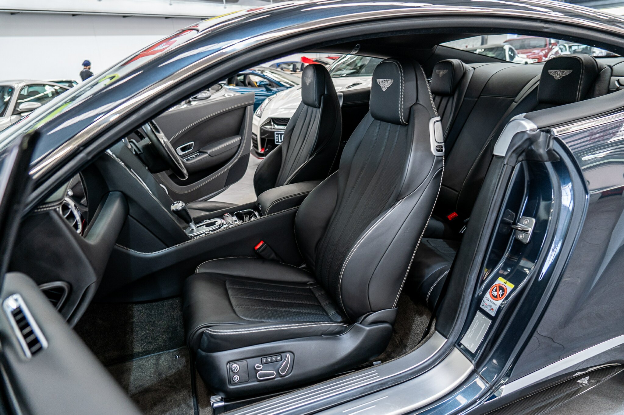 2013 BENTLEY CONTINENTAL 3W MY13 GT V8 8 SP AUTOMATIC SEQUENTIAL SEDAN