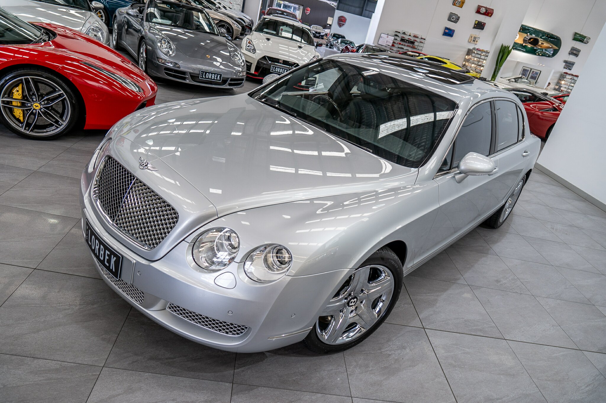 2005 BENTLEY CONTINENTAL 3W MY06 FLYING SPUR 6 SP AUTOMATIC SEDAN