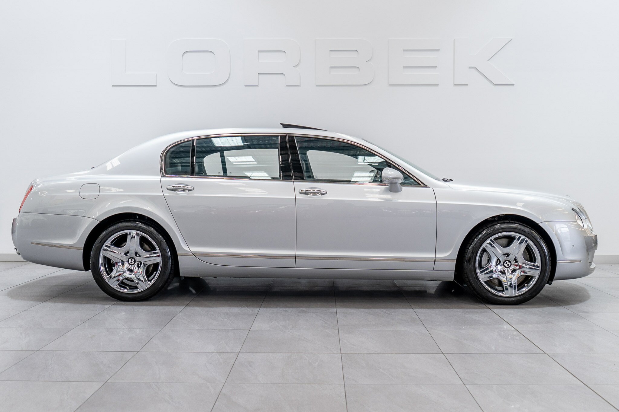 2005 BENTLEY CONTINENTAL 3W MY06 FLYING SPUR 6 SP AUTOMATIC SEDAN