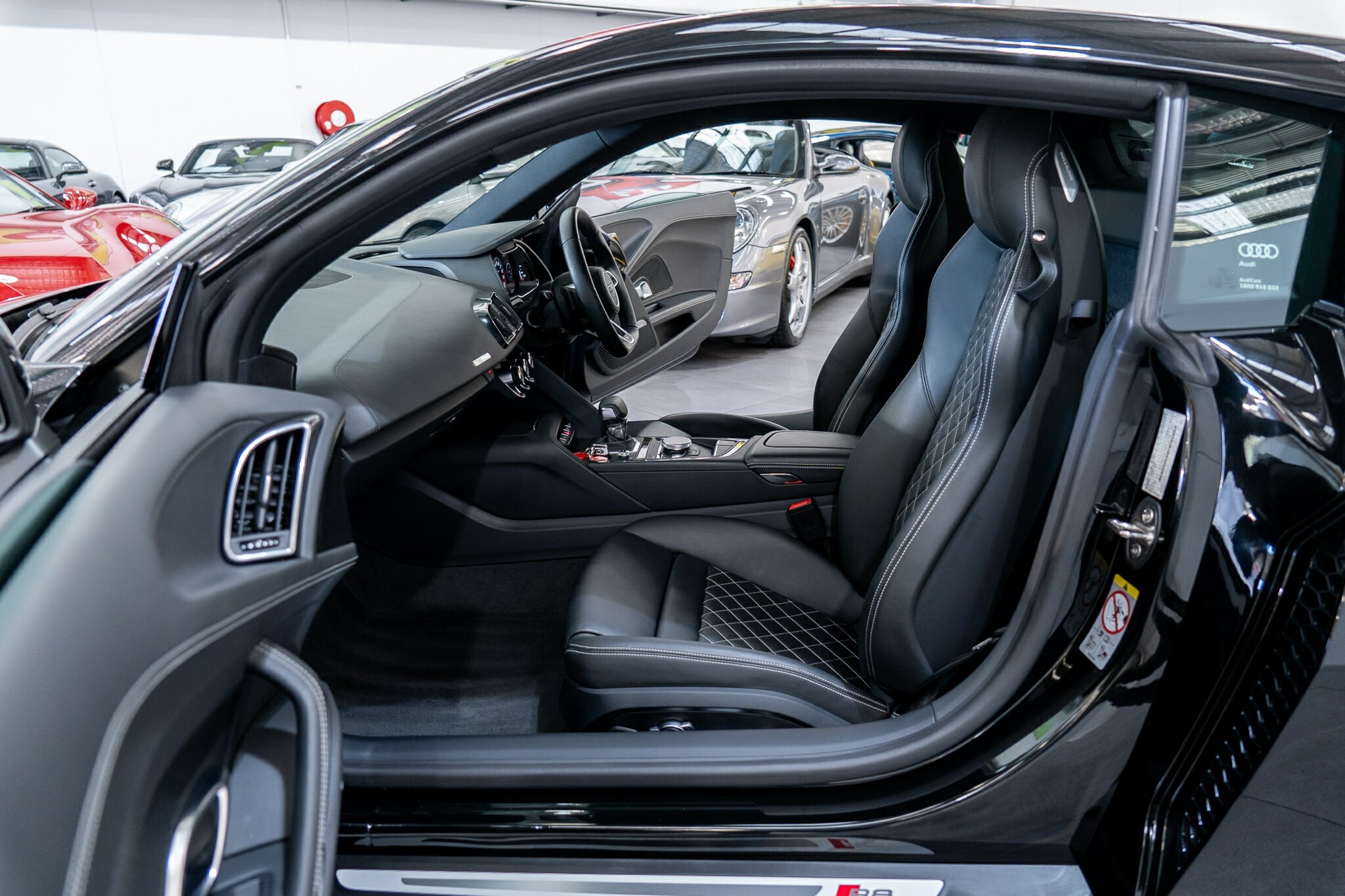 2018 AUDI R8 4S MY18 RWS 7 SP AUTOMATIC 2D ROADSTER