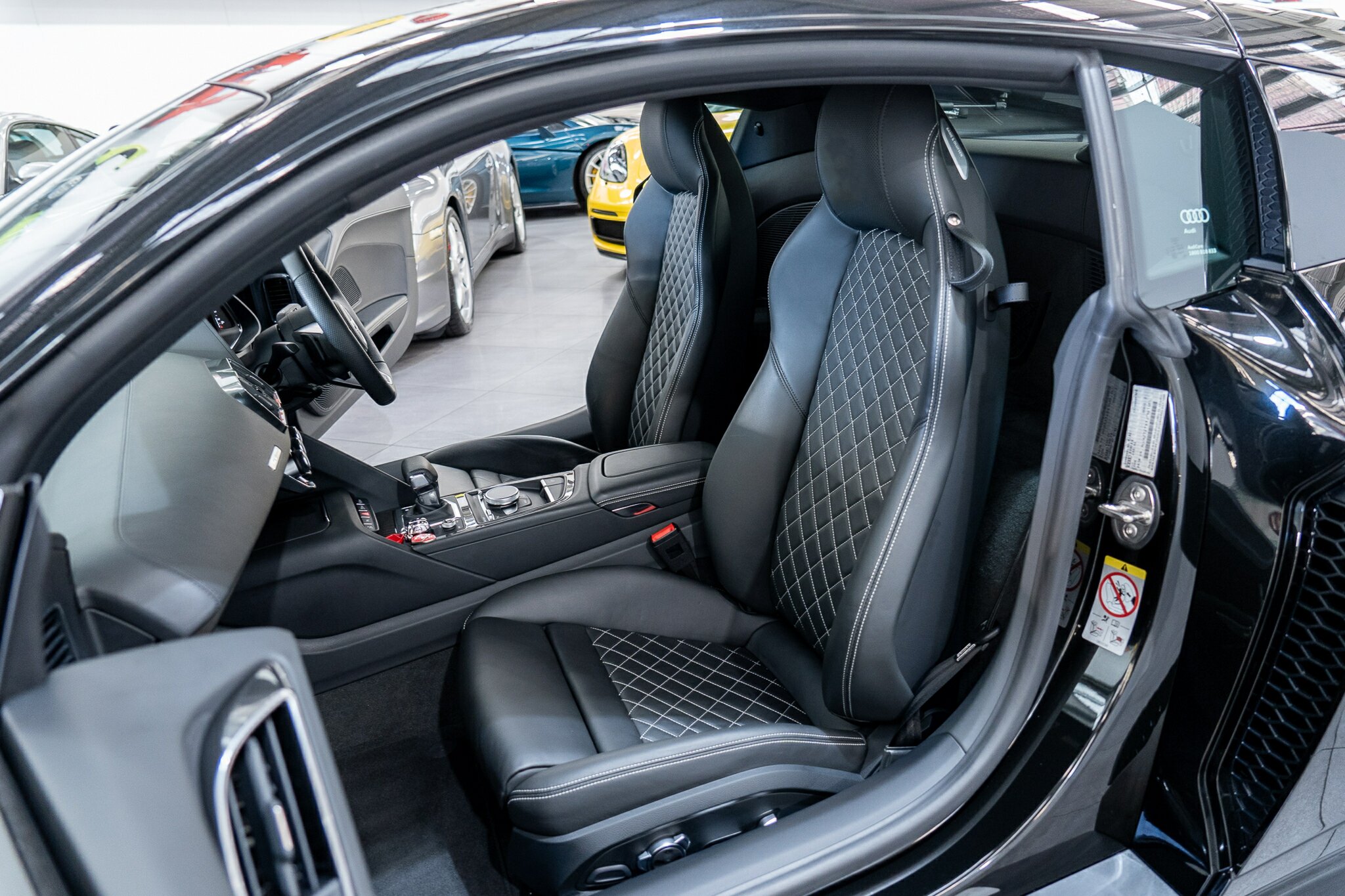 2018 AUDI R8 4S MY18 RWS 7 SP AUTOMATIC 2D ROADSTER