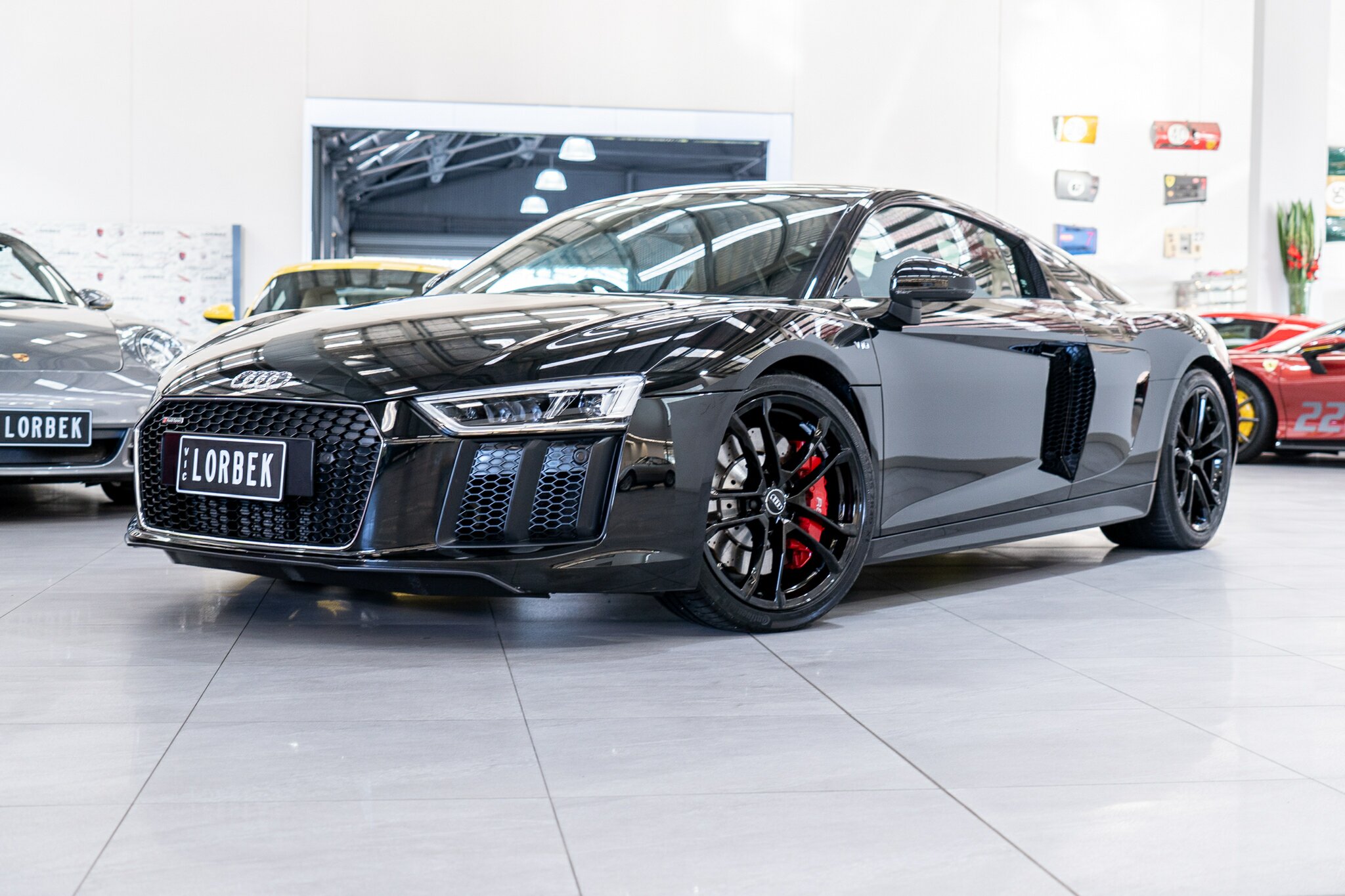 2018 AUDI R8 4S MY18 RWS 7 SP AUTOMATIC 2D ROADSTER