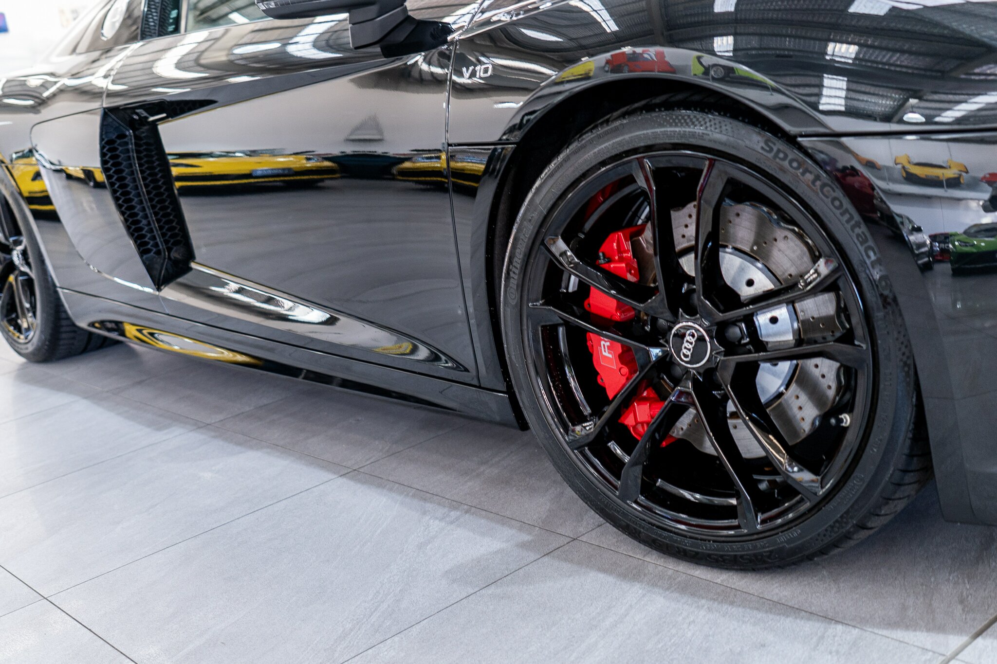 2018 AUDI R8 4S MY18 RWS 7 SP AUTOMATIC 2D ROADSTER