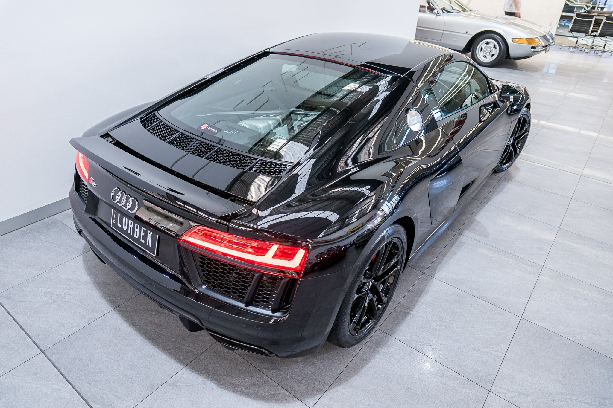 2018 AUDI R8 4S MY18 RWS 7 SP AUTOMATIC 2D ROADSTER
