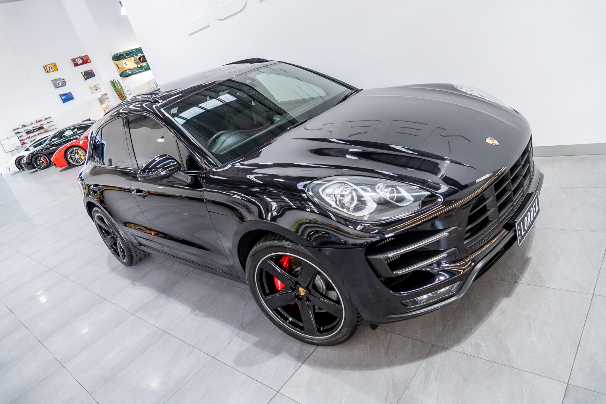 2017 PORSCHE MACAN 95B MY18 TURBO (PERF PACK) 7 SP AUTO DUAL CLUTCH 4D WAGON