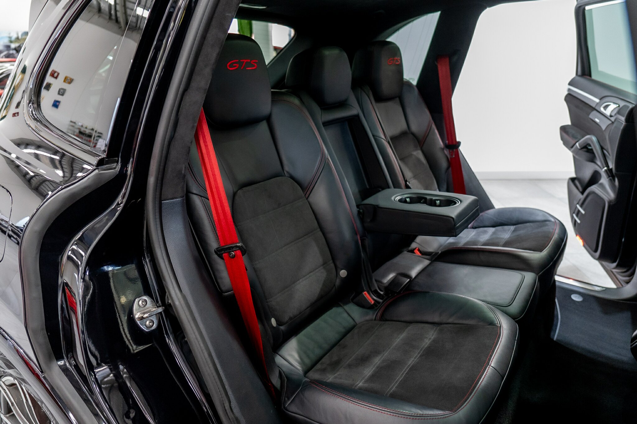 2016 PORSCHE CAYENNE SERIES 2 MY16 GTS 8 SP AUTOMATIC TIPTRONIC 4D WAGON