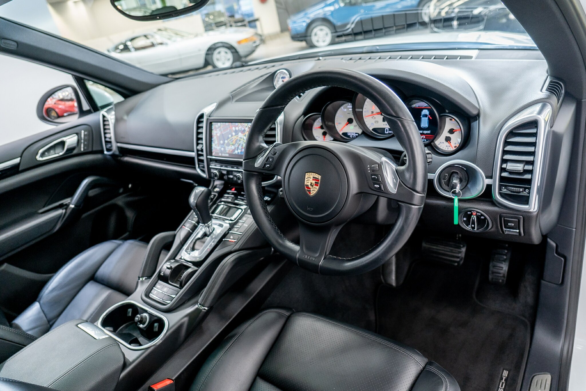 2014 PORSCHE CAYENNE SERIES 2 DIESEL PLATINUM EDITION 8 SP AUTOMATIC TIPTRONIC 4D WAGON