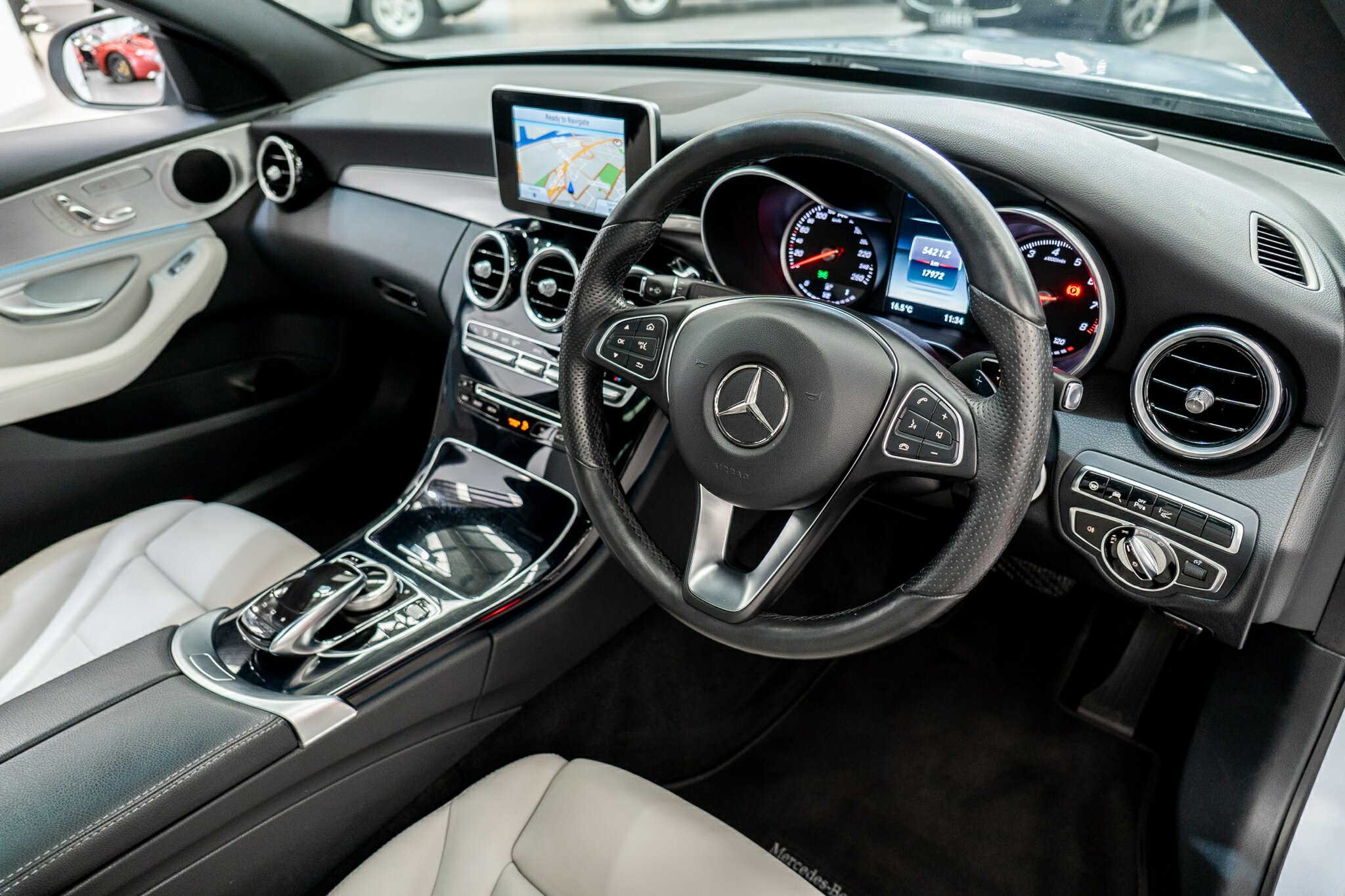 2015 MERCEDES-BENZ C250 205 7 SP AUTOMATIC 4D SEDAN