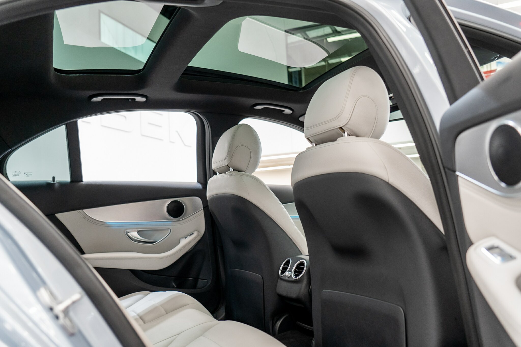 2015 MERCEDES-BENZ C250 205 7 SP AUTOMATIC 4D SEDAN