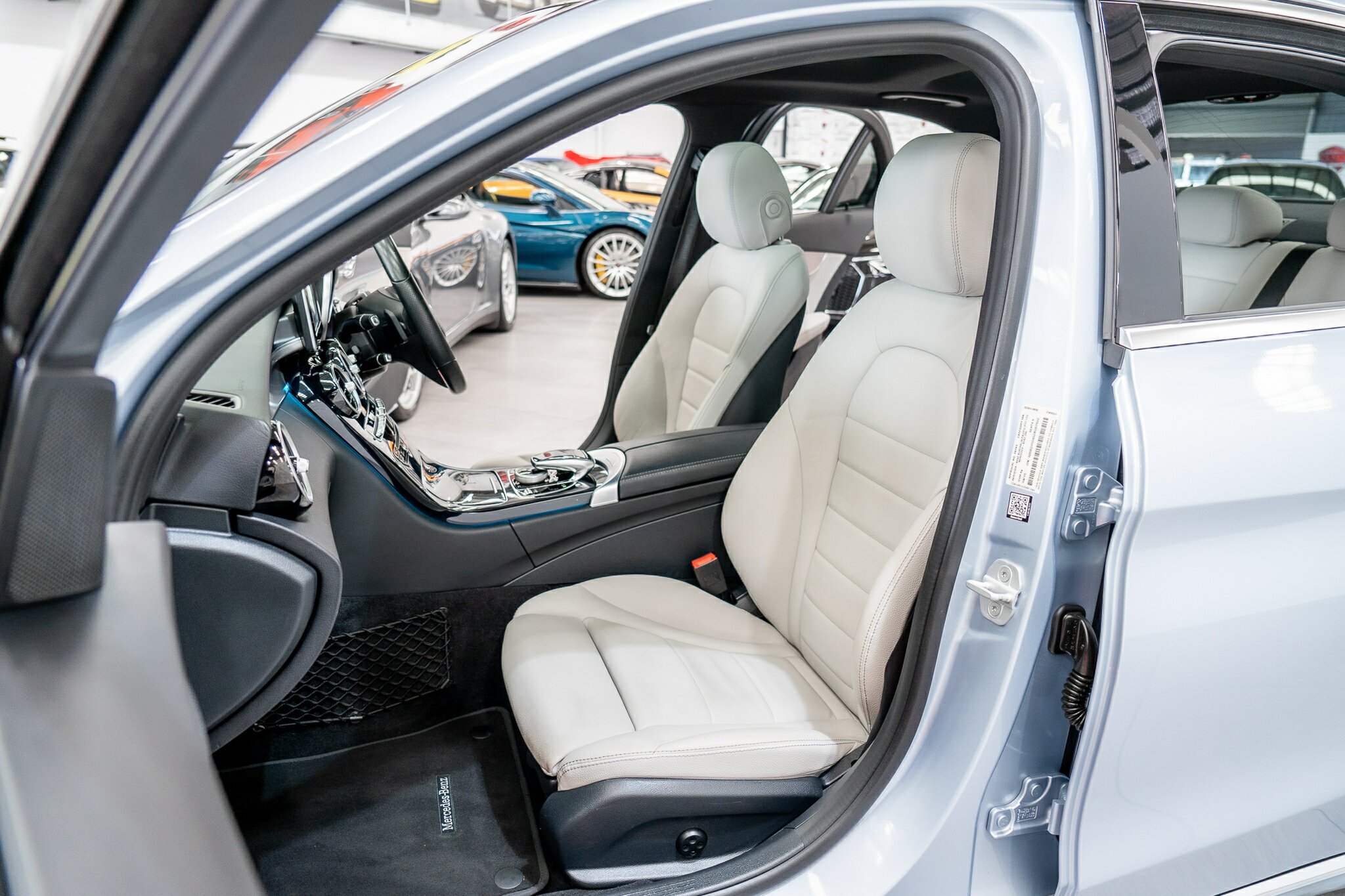 2015 MERCEDES-BENZ C250 205 7 SP AUTOMATIC 4D SEDAN