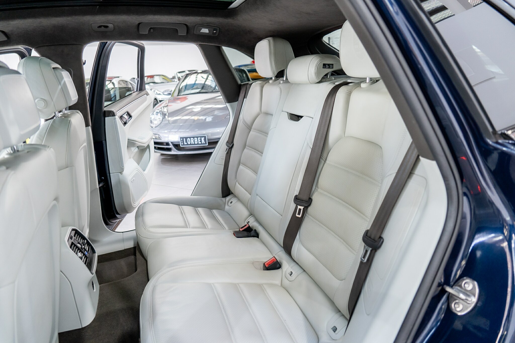 2017 PORSCHE MACAN MY17 TURBO 7 SP AUTO DUAL CLUTCH 4D WAGON