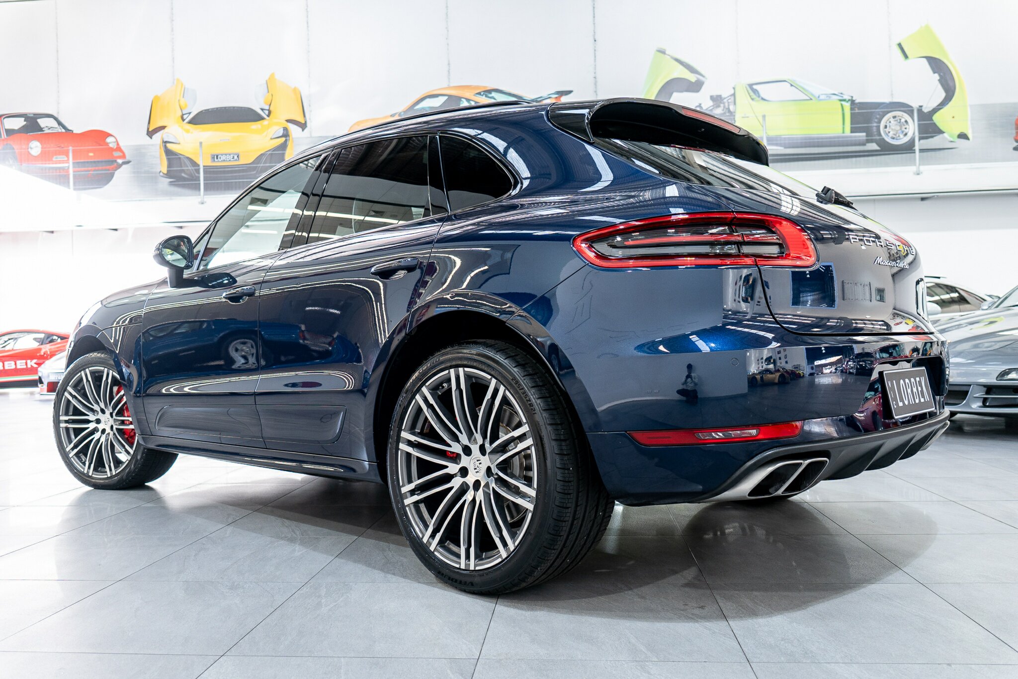 2017 PORSCHE MACAN MY17 TURBO 7 SP AUTO DUAL CLUTCH 4D WAGON