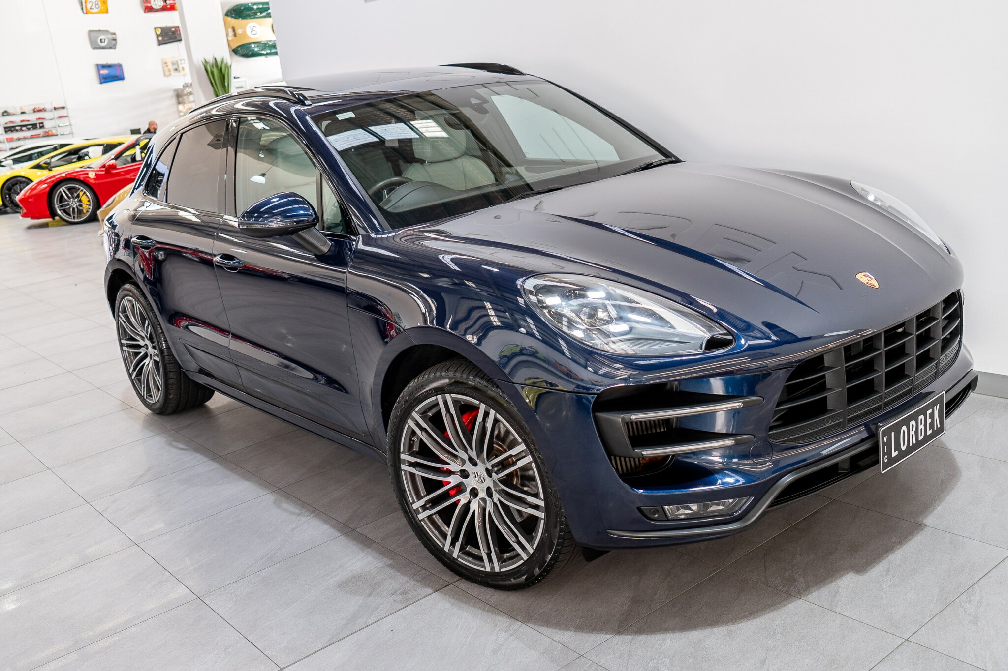 2017 PORSCHE MACAN MY17 TURBO 7 SP AUTO DUAL CLUTCH 4D WAGON
