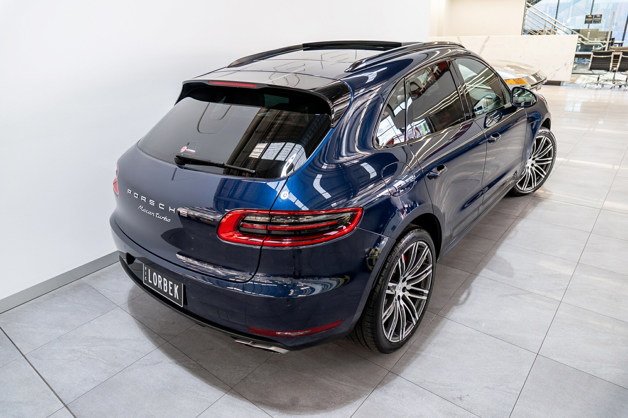 2017 PORSCHE MACAN MY17 TURBO 7 SP AUTO DUAL CLUTCH 4D WAGON