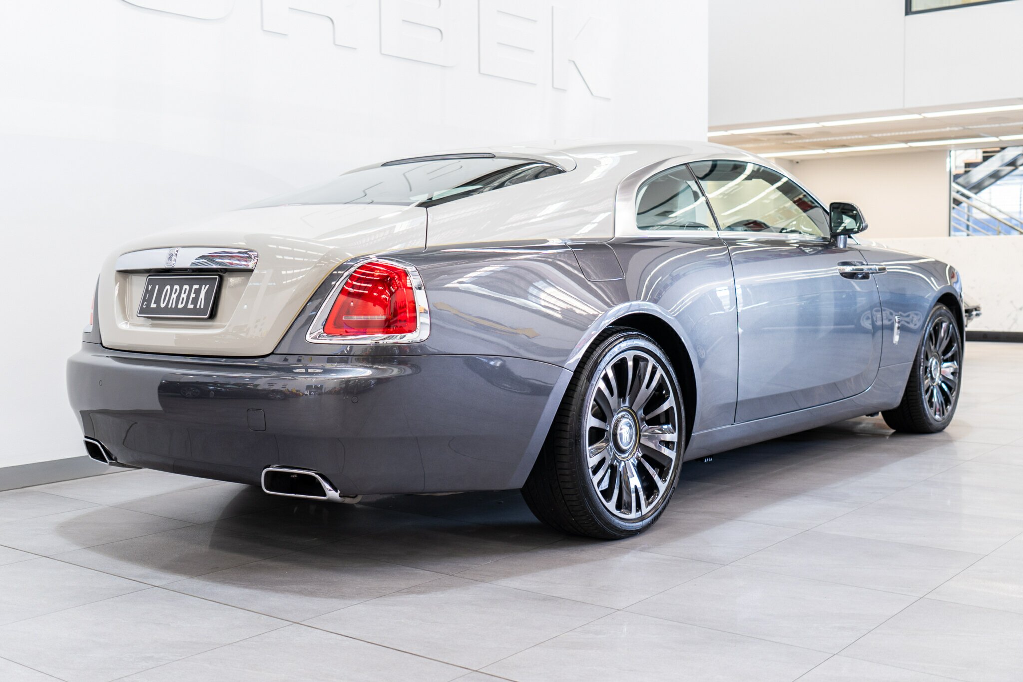 2019 ROLLS-ROYCE WRAITH 665C MY19 EAGLE VIII 8 SP AUTOMATIC SEDAN