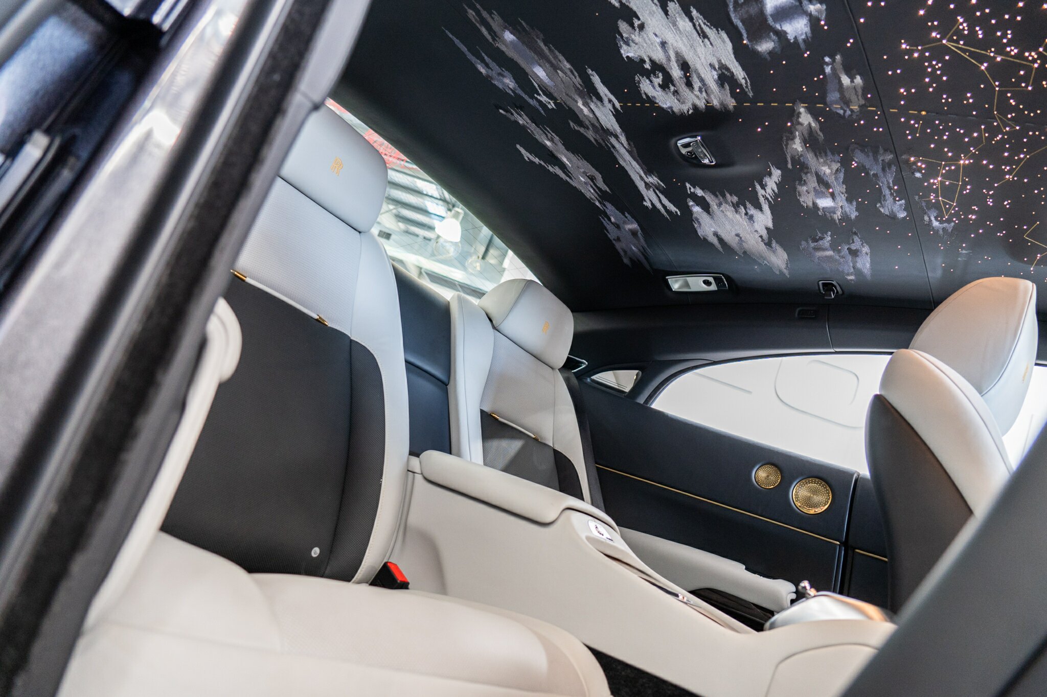 2019 ROLLS-ROYCE WRAITH 665C MY19 EAGLE VIII 8 SP AUTOMATIC SEDAN