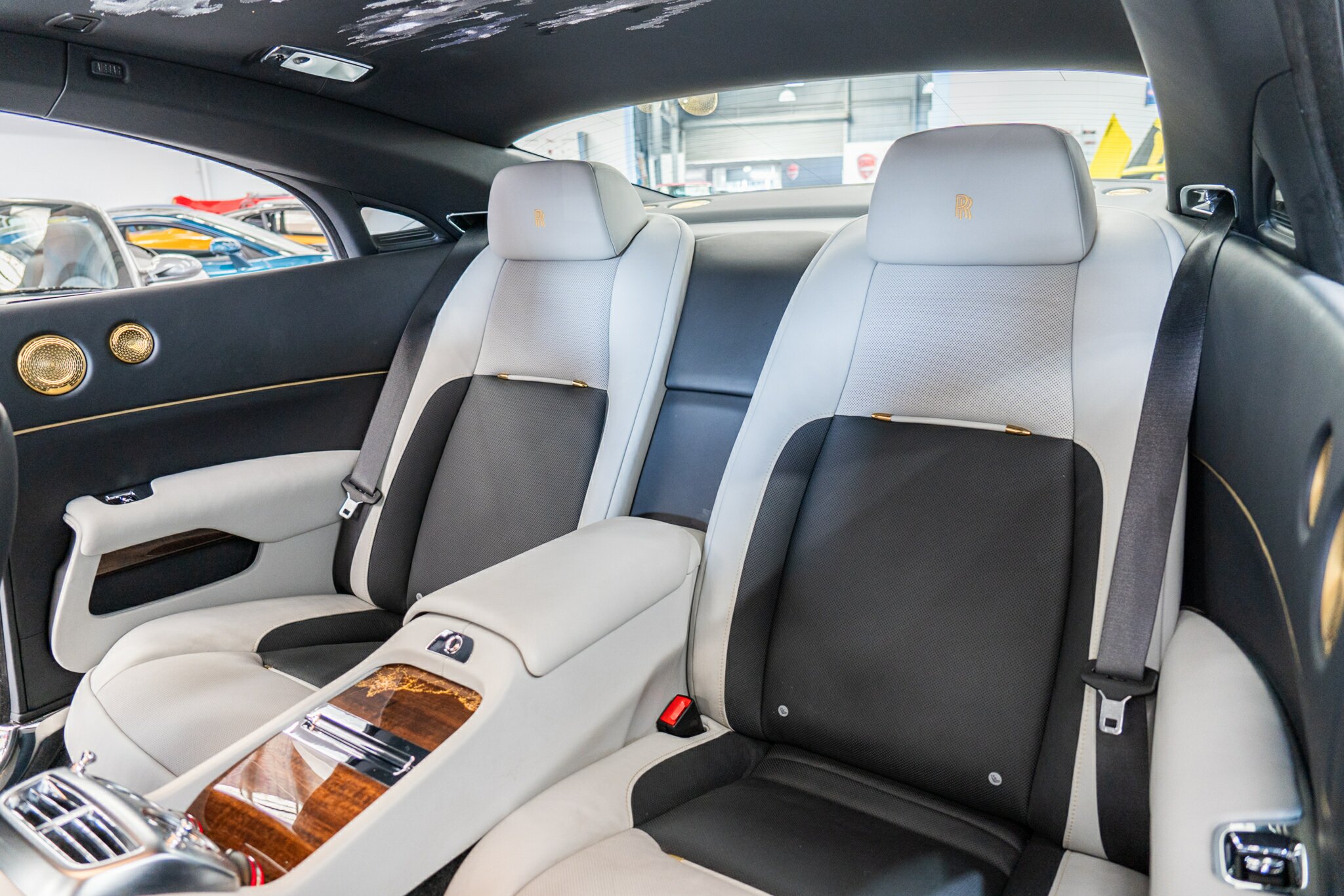 2019 ROLLS-ROYCE WRAITH 665C MY19 EAGLE VIII 8 SP AUTOMATIC SEDAN
