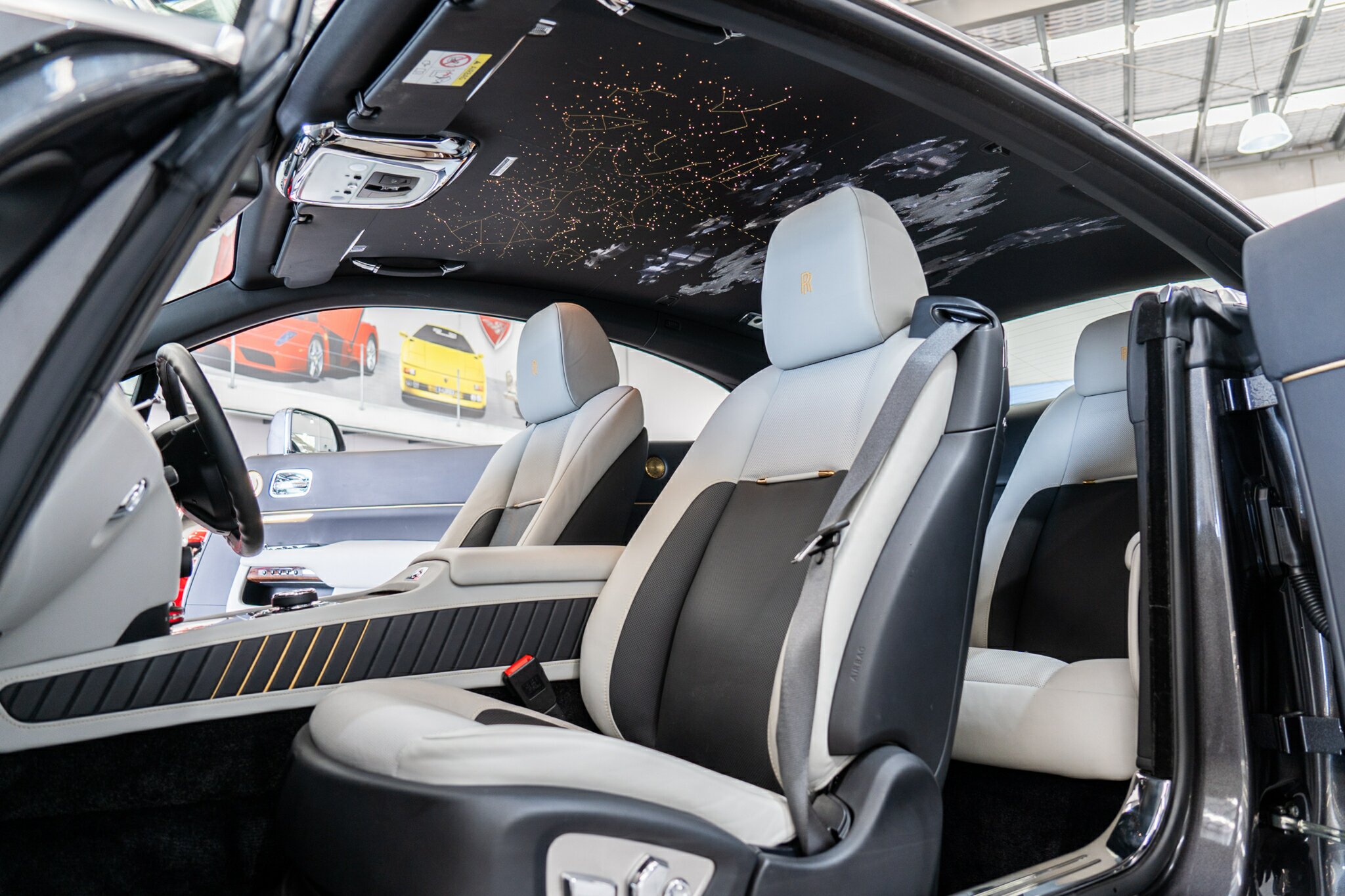 2019 ROLLS-ROYCE WRAITH 665C MY19 EAGLE VIII 8 SP AUTOMATIC SEDAN