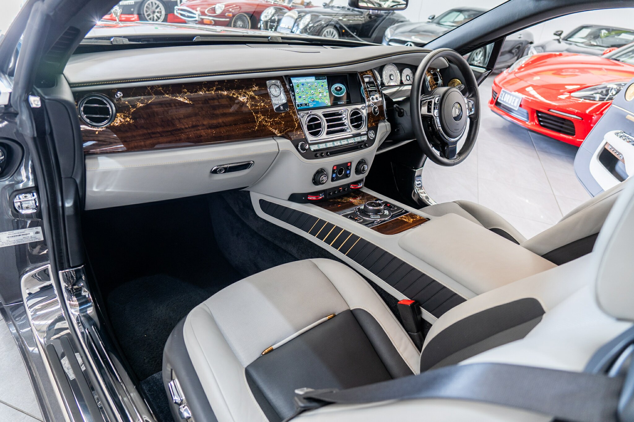 2019 ROLLS-ROYCE WRAITH 665C MY19 EAGLE VIII 8 SP AUTOMATIC SEDAN
