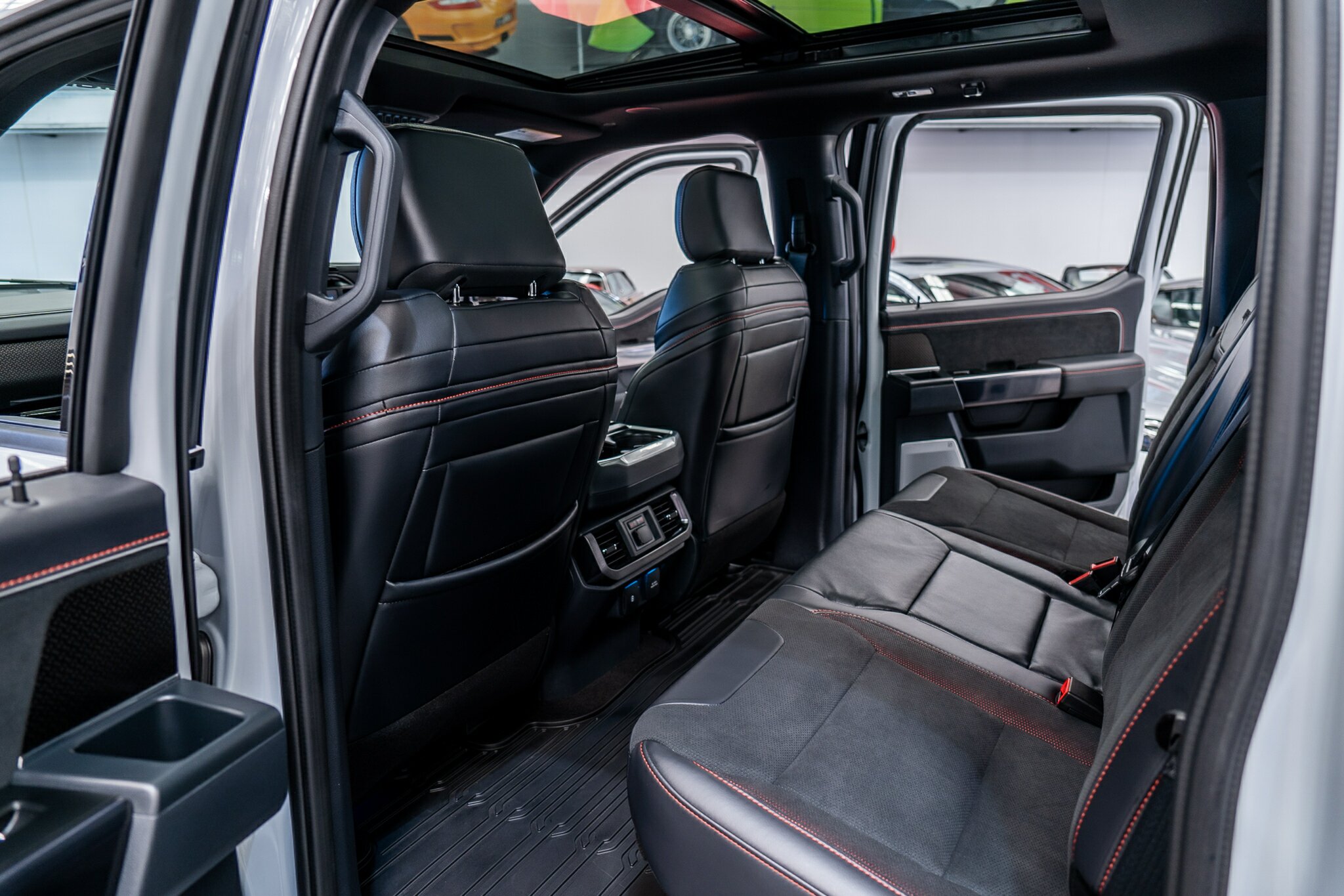 2025 FORD F150 RAPTOR R 10 SP AUTOMATIC 4D UTILITY