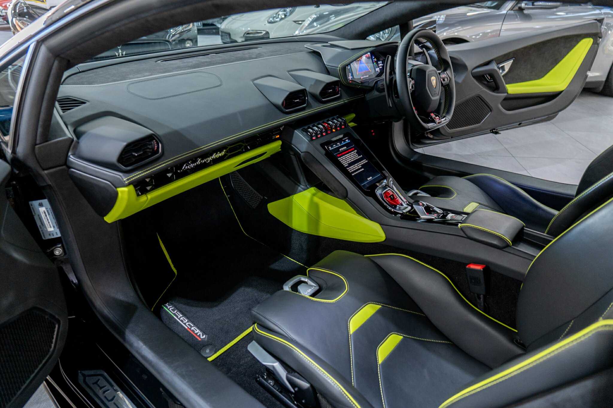 2021 LAMBORGHINI HURACAN 724 MY21 EVO RWD 7 SP AUTO DUAL CLUTCH SEDAN