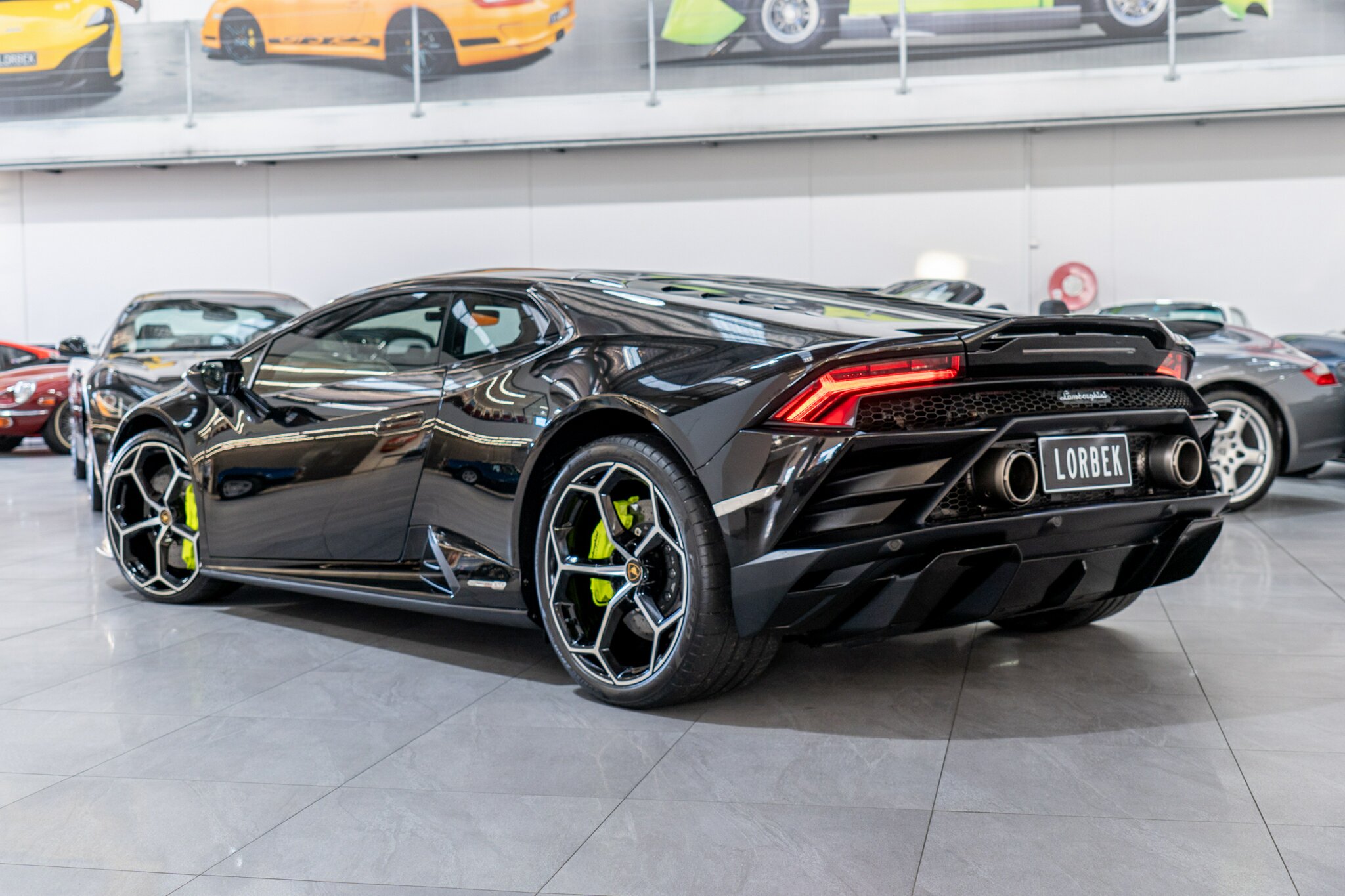 2021 LAMBORGHINI HURACAN 724 MY21 EVO RWD 7 SP AUTO DUAL CLUTCH SEDAN