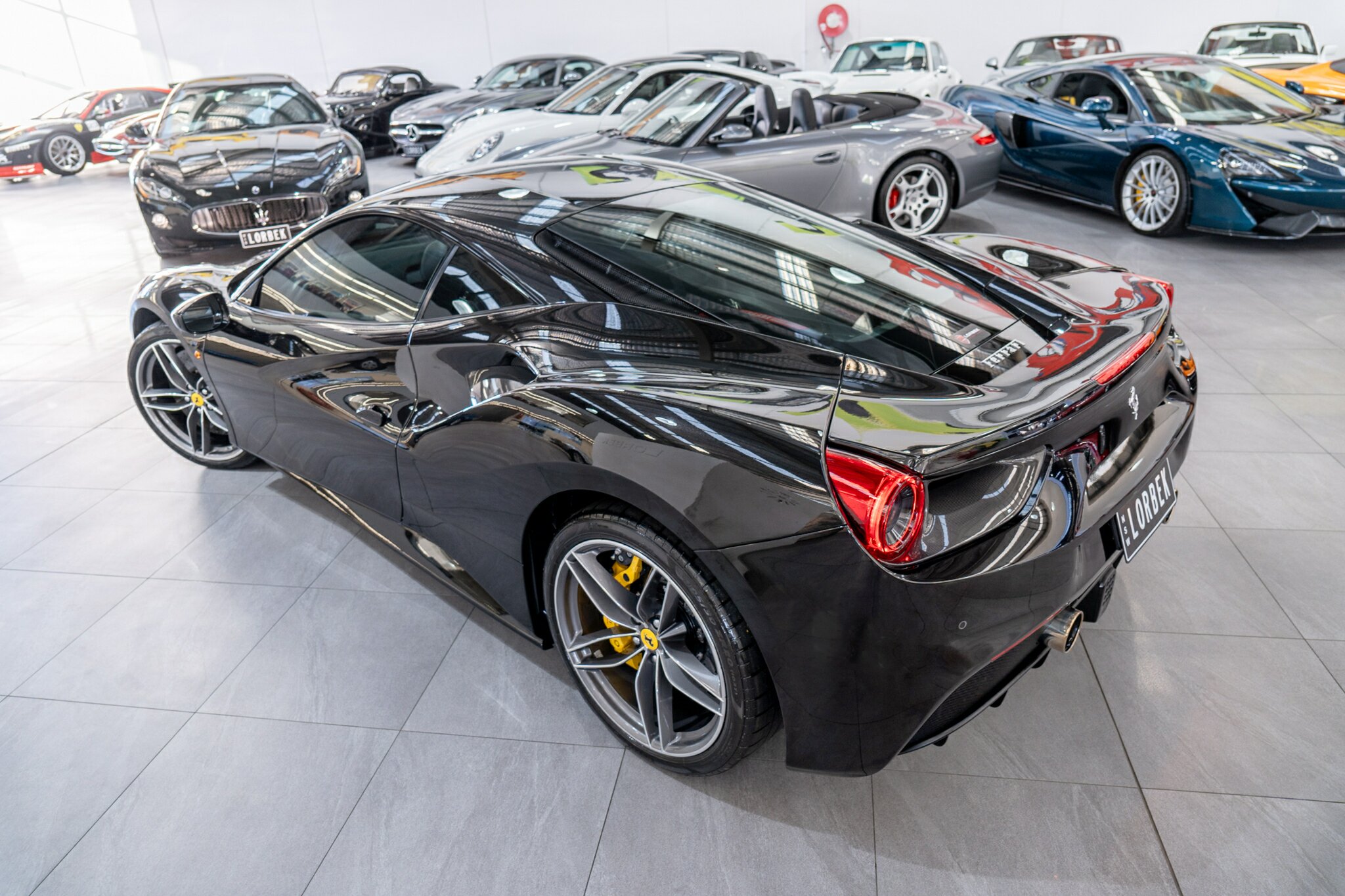 2017 FERRARI 488 GTB 7 SP AUTO MAN DUAL CLUTCH SEDAN
