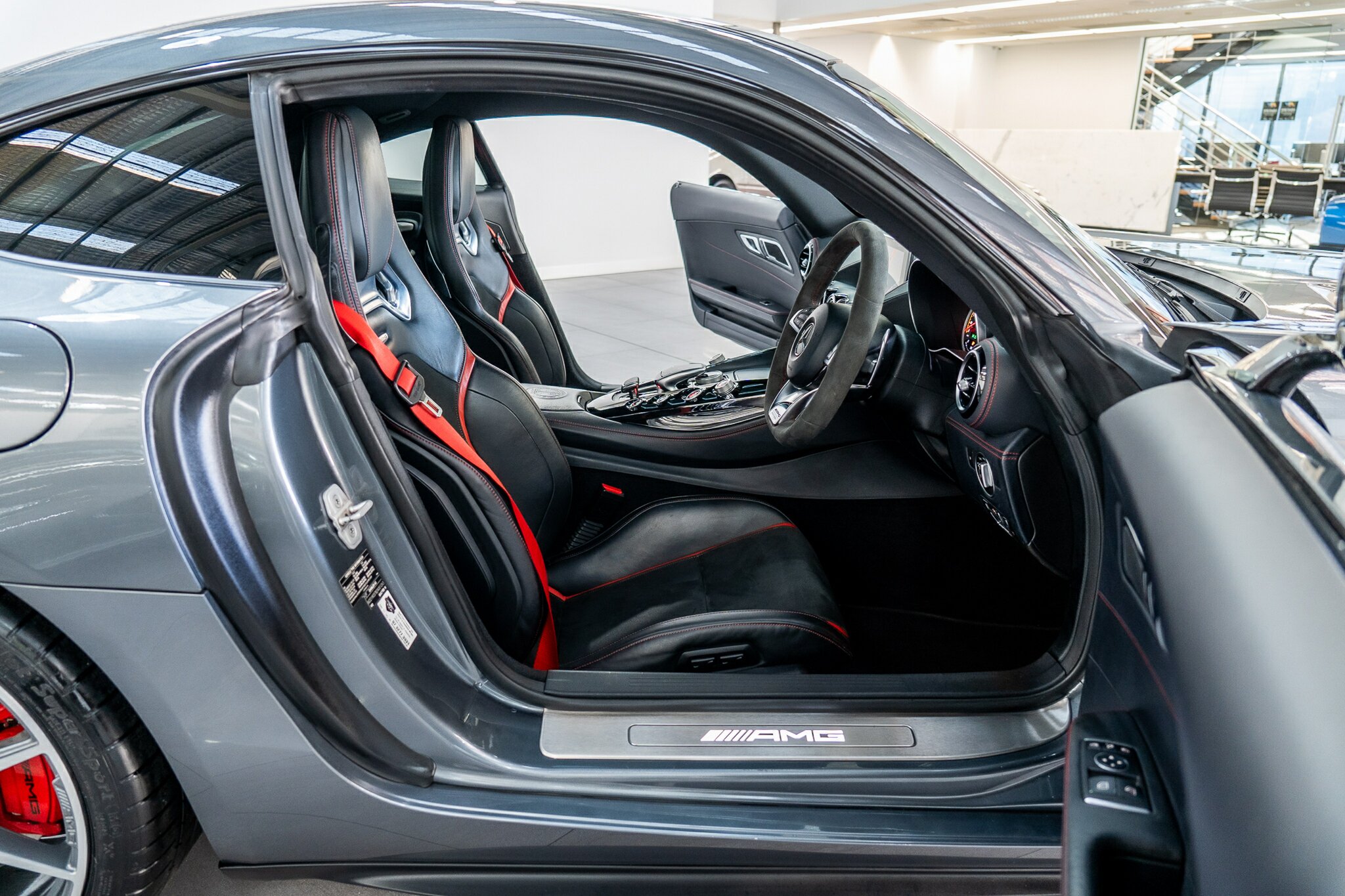 2015 MERCEDES-AMG GT 190 S EDITION 1 7 SP AUTO DUAL CLUTCH SEDAN