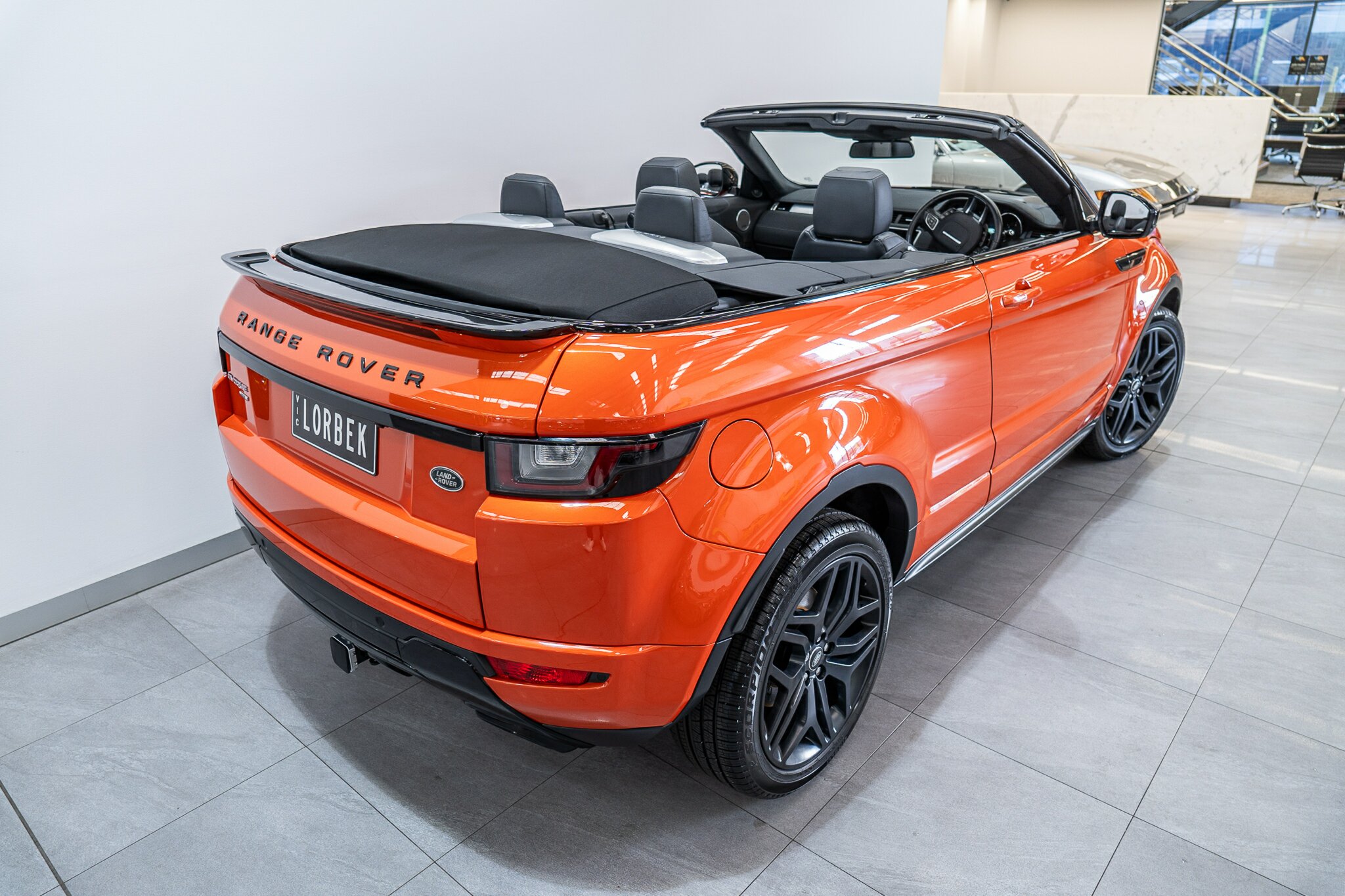 2016 RANGE ROVER EVOQUE LV MY17 TD4 180 HSE DYNAMIC 9 SP AUTOMATIC 2D CONVERTIBLE