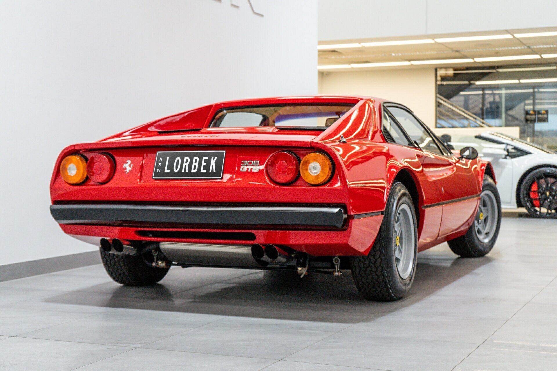 1977 FERRARI 308 GTB 5 SP MANUAL 2D COUPE