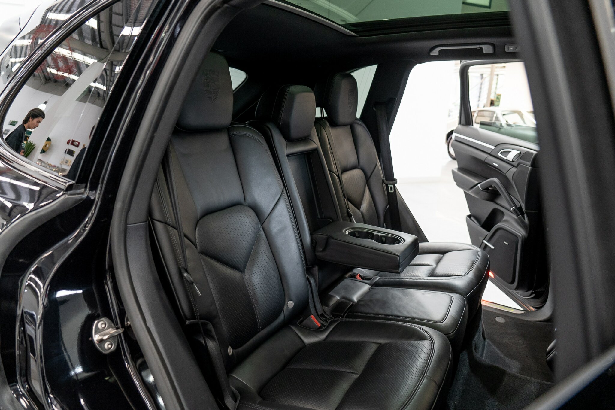 2016 PORSCHE CAYENNE SERIES 2 MY17 S E-HYBRID 8 SP AUTOMATIC TIPTRONIC 4D WAGON