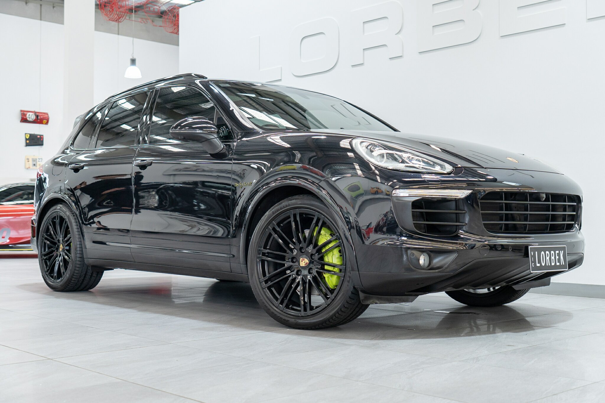 2016 PORSCHE CAYENNE SERIES 2 MY17 S E-HYBRID 8 SP AUTOMATIC TIPTRONIC 4D WAGON