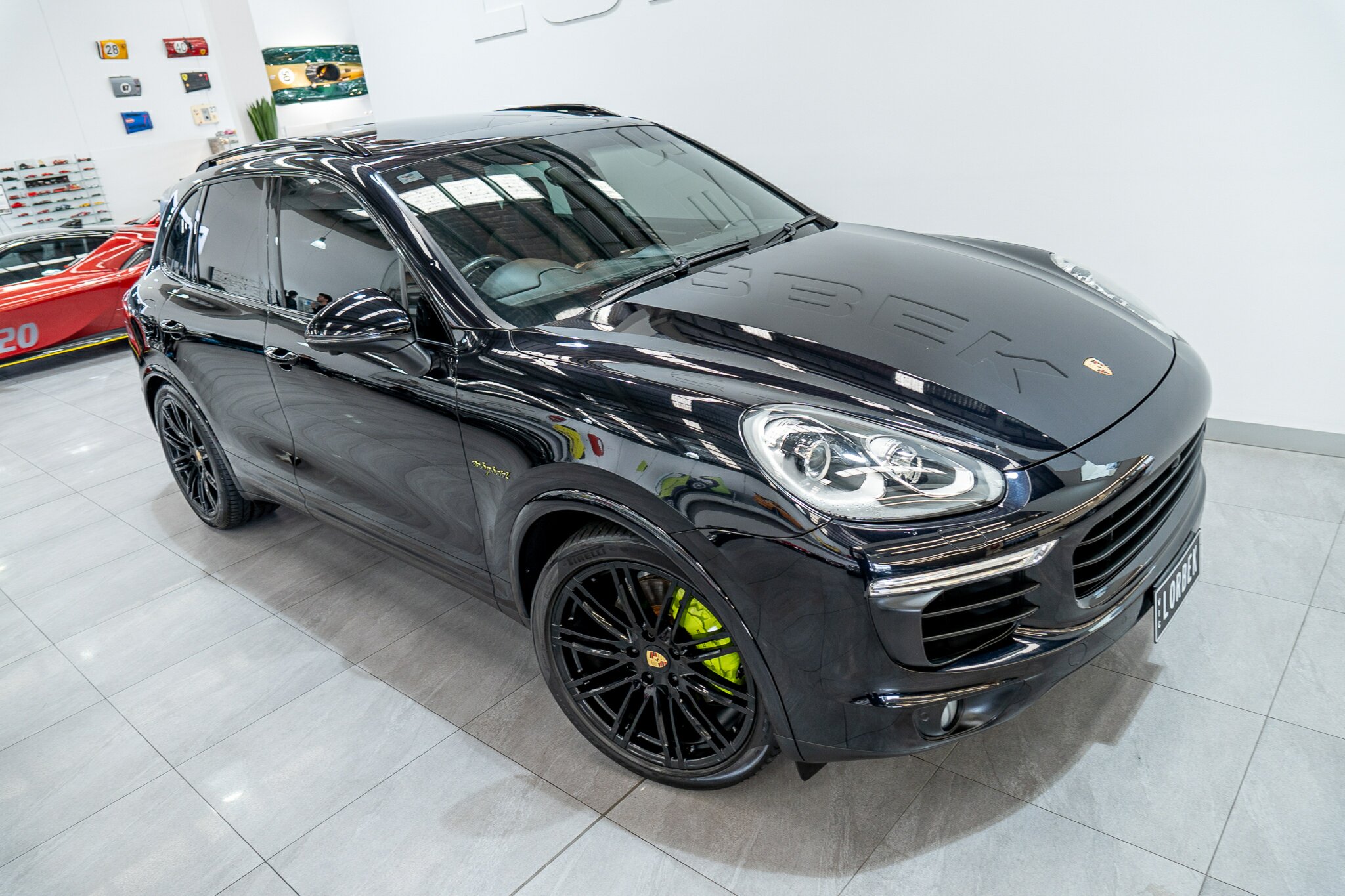 2016 PORSCHE CAYENNE SERIES 2 MY17 S E-HYBRID 8 SP AUTOMATIC TIPTRONIC 4D WAGON