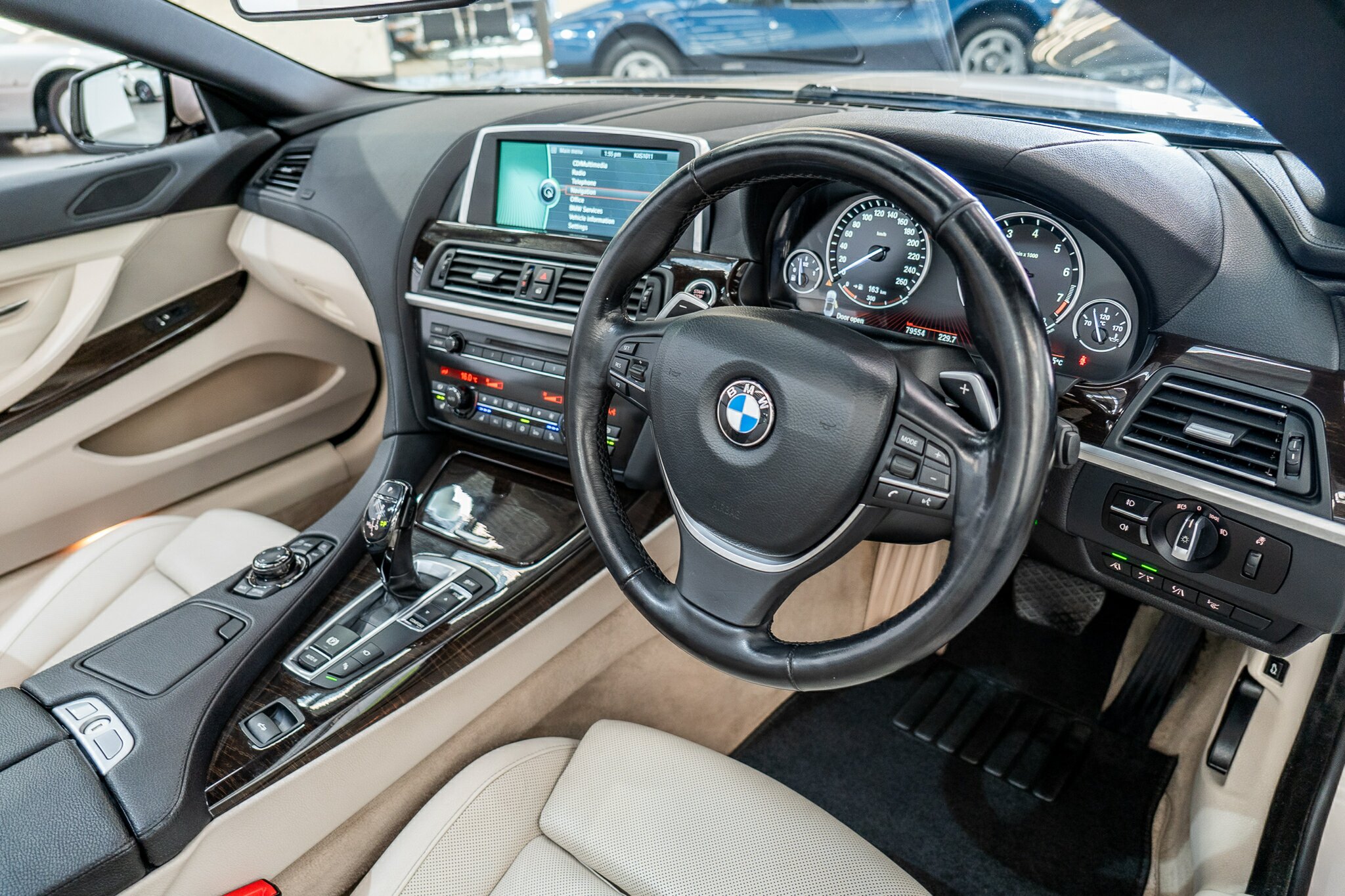 2011 BMW 6 F12 50I 8 SP AUTOMATIC 2D CONVERTIBLE