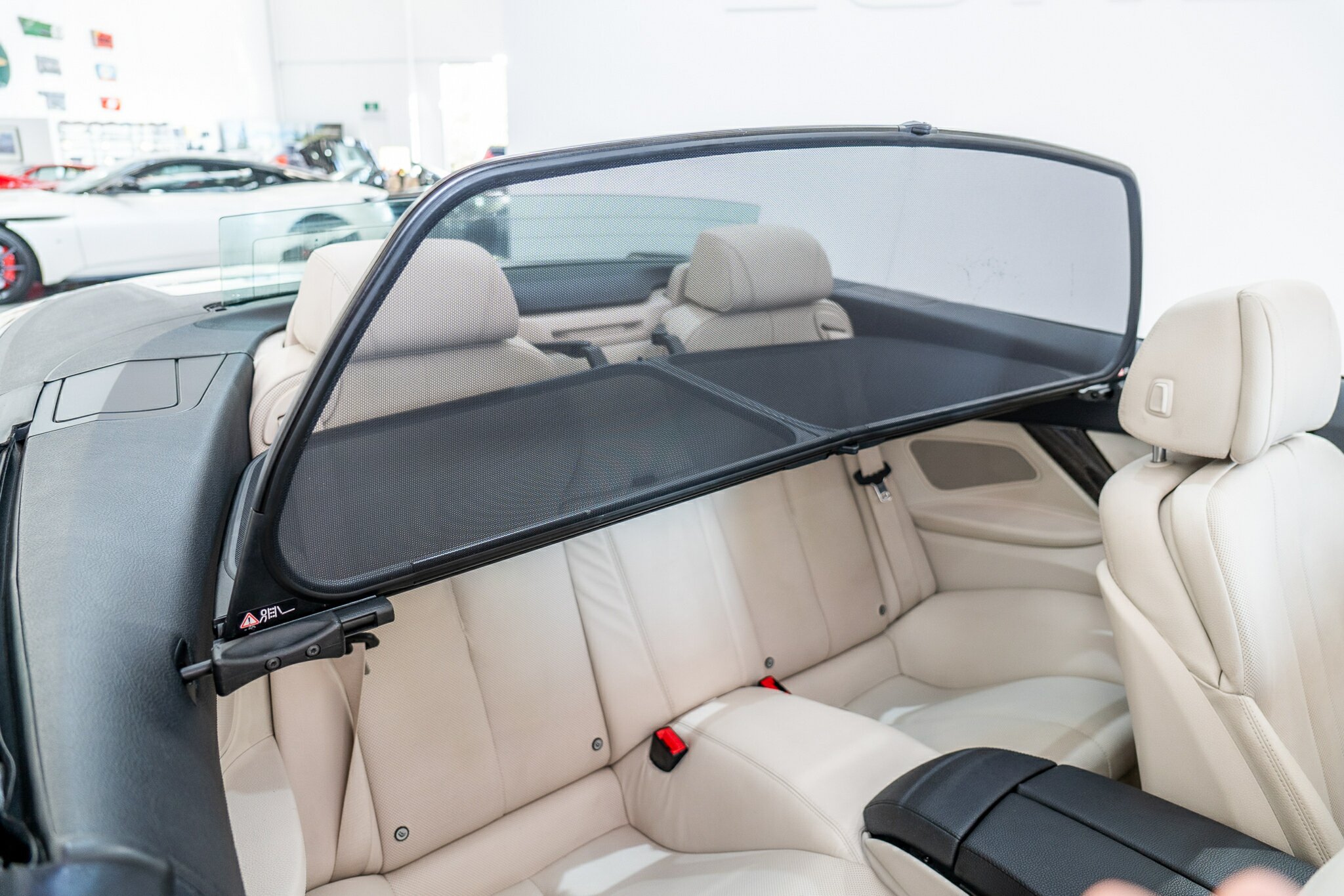2011 BMW 6 F12 50I 8 SP AUTOMATIC 2D CONVERTIBLE