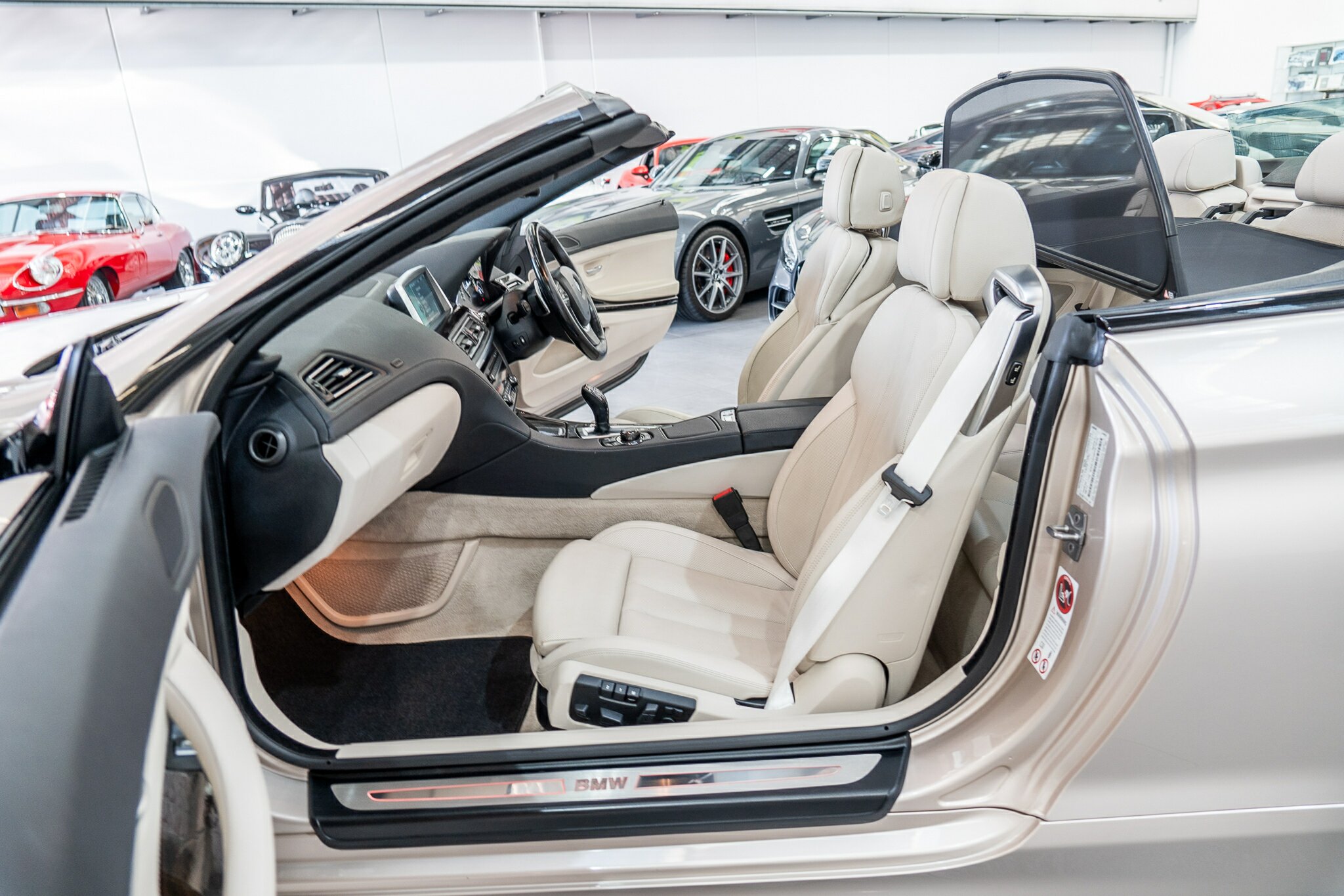 2011 BMW 6 F12 50I 8 SP AUTOMATIC 2D CONVERTIBLE