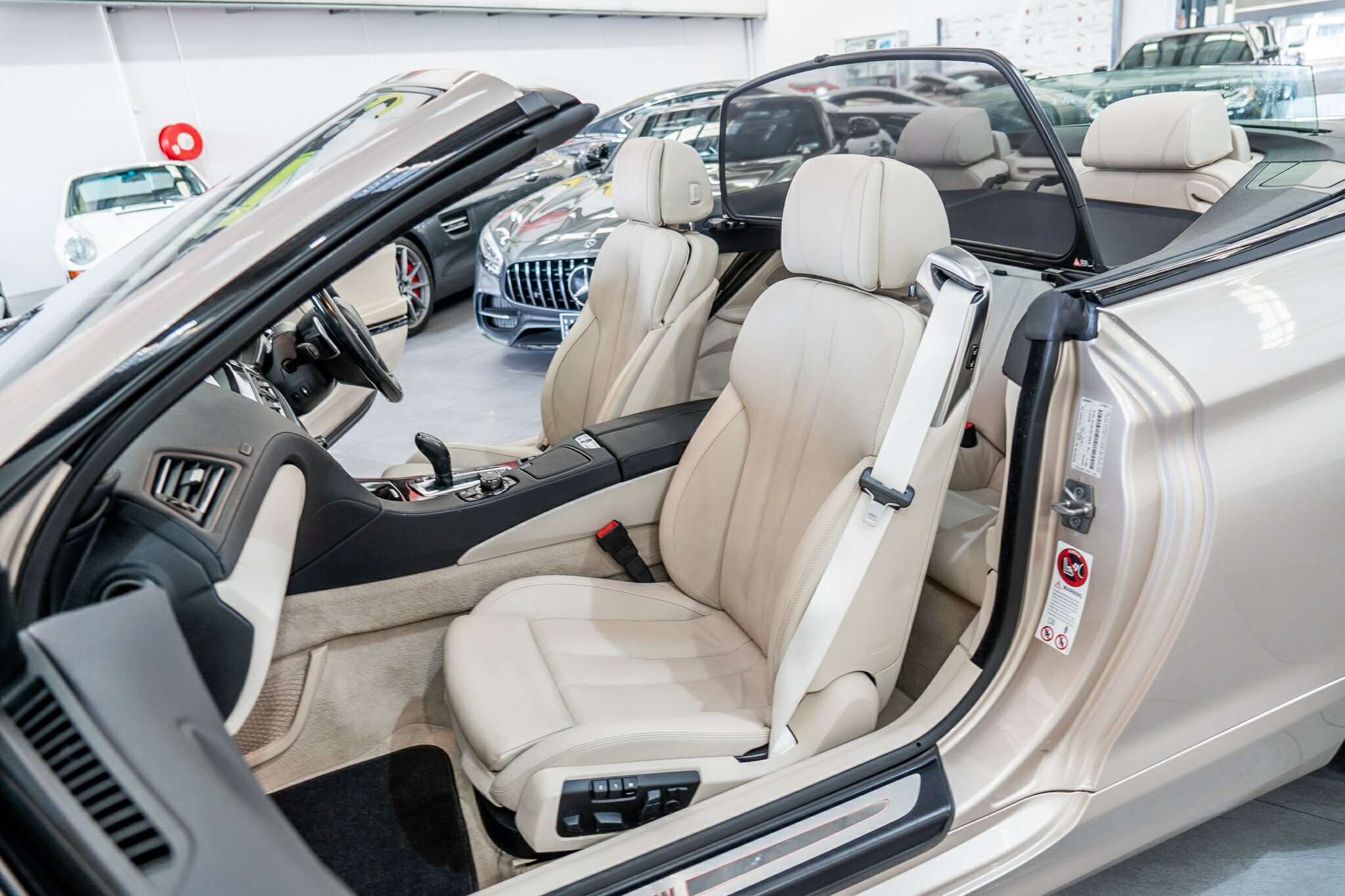 2011 BMW 6 F12 50I 8 SP AUTOMATIC 2D CONVERTIBLE