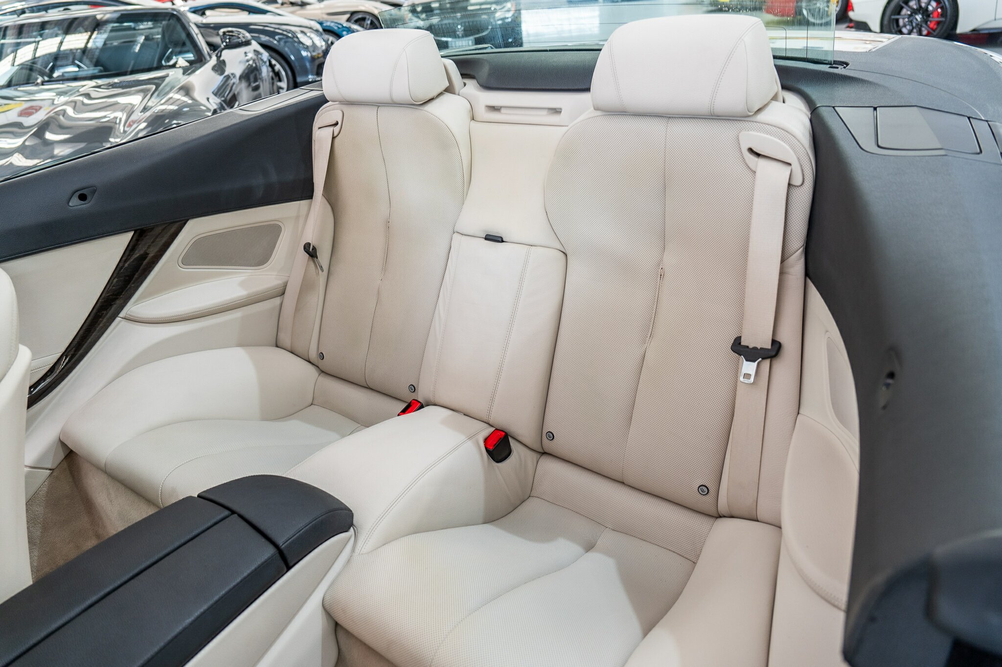 2011 BMW 6 F12 50I 8 SP AUTOMATIC 2D CONVERTIBLE
