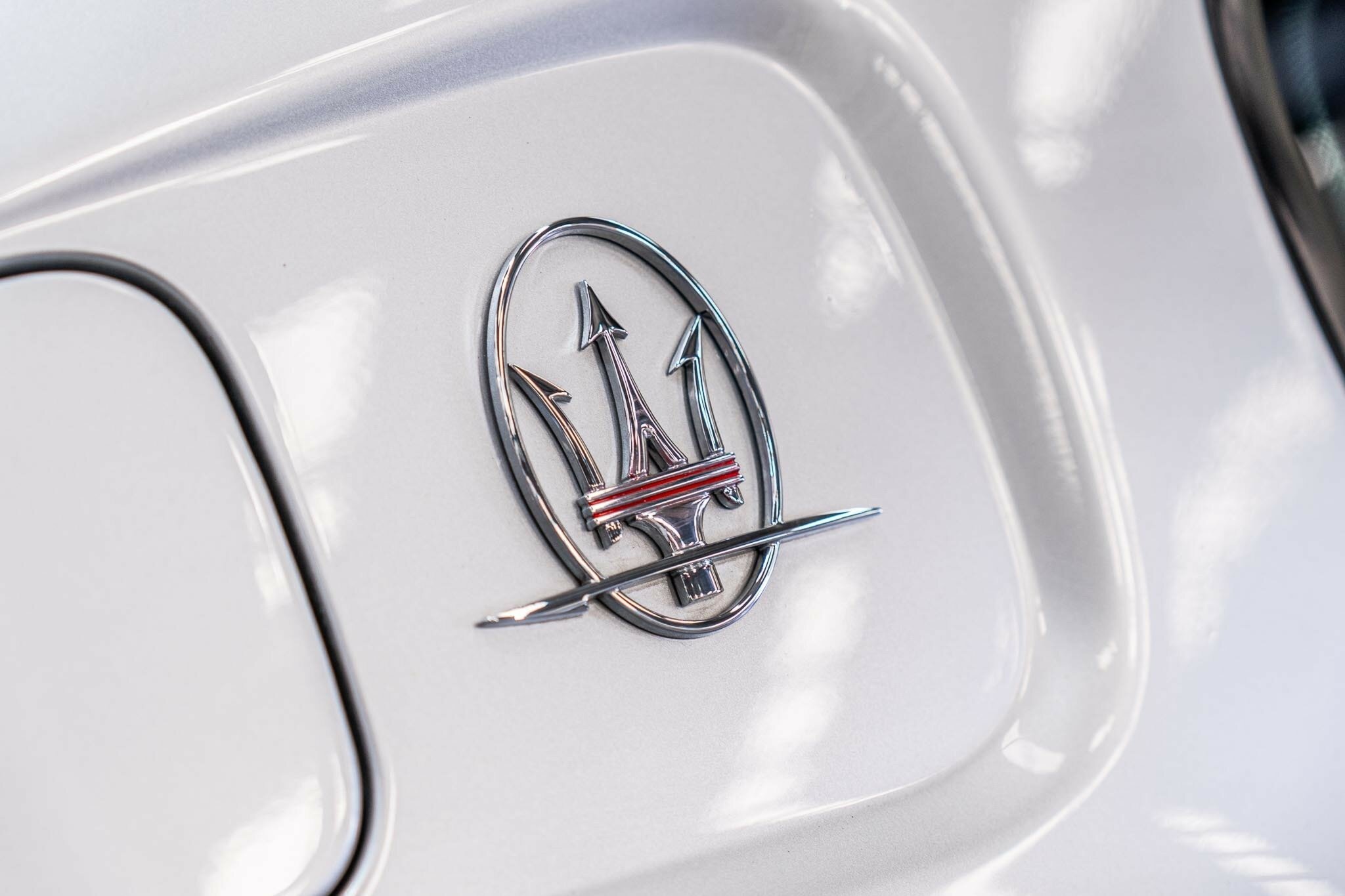 2000 MASERATI 3200 GT 6 SP MANUAL 2D COUPE