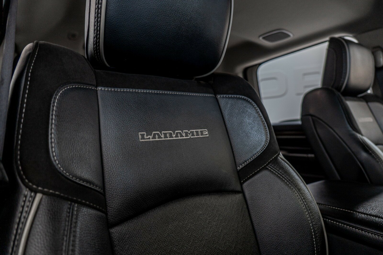2023 RAM 2500 DJII LARAMIE 6 SP AUTOMATIC CREW CAB UTILITY