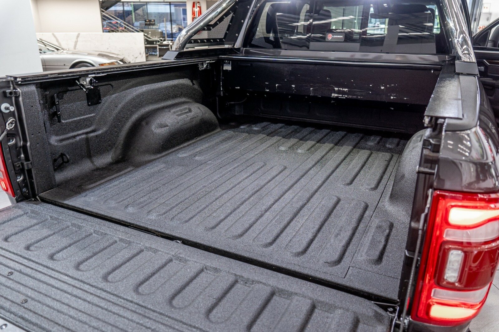 2023 RAM 2500 DJII LARAMIE 6 SP AUTOMATIC CREW CAB UTILITY
