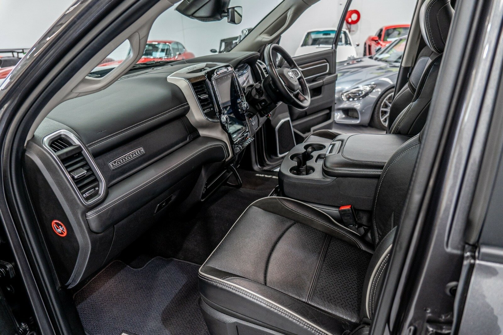 2023 RAM 2500 DJII LARAMIE 6 SP AUTOMATIC CREW CAB UTILITY