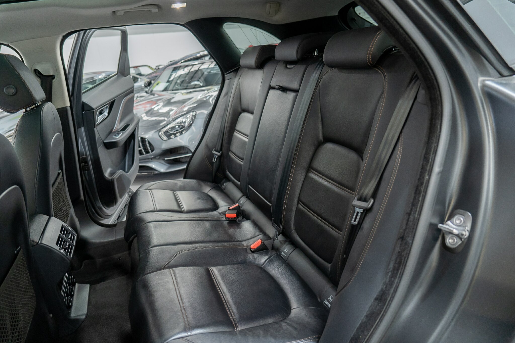 2017 JAGUAR F-PACE MY18 20d Prestige RWD 8 SP AUTOMATIC 4D WAGON