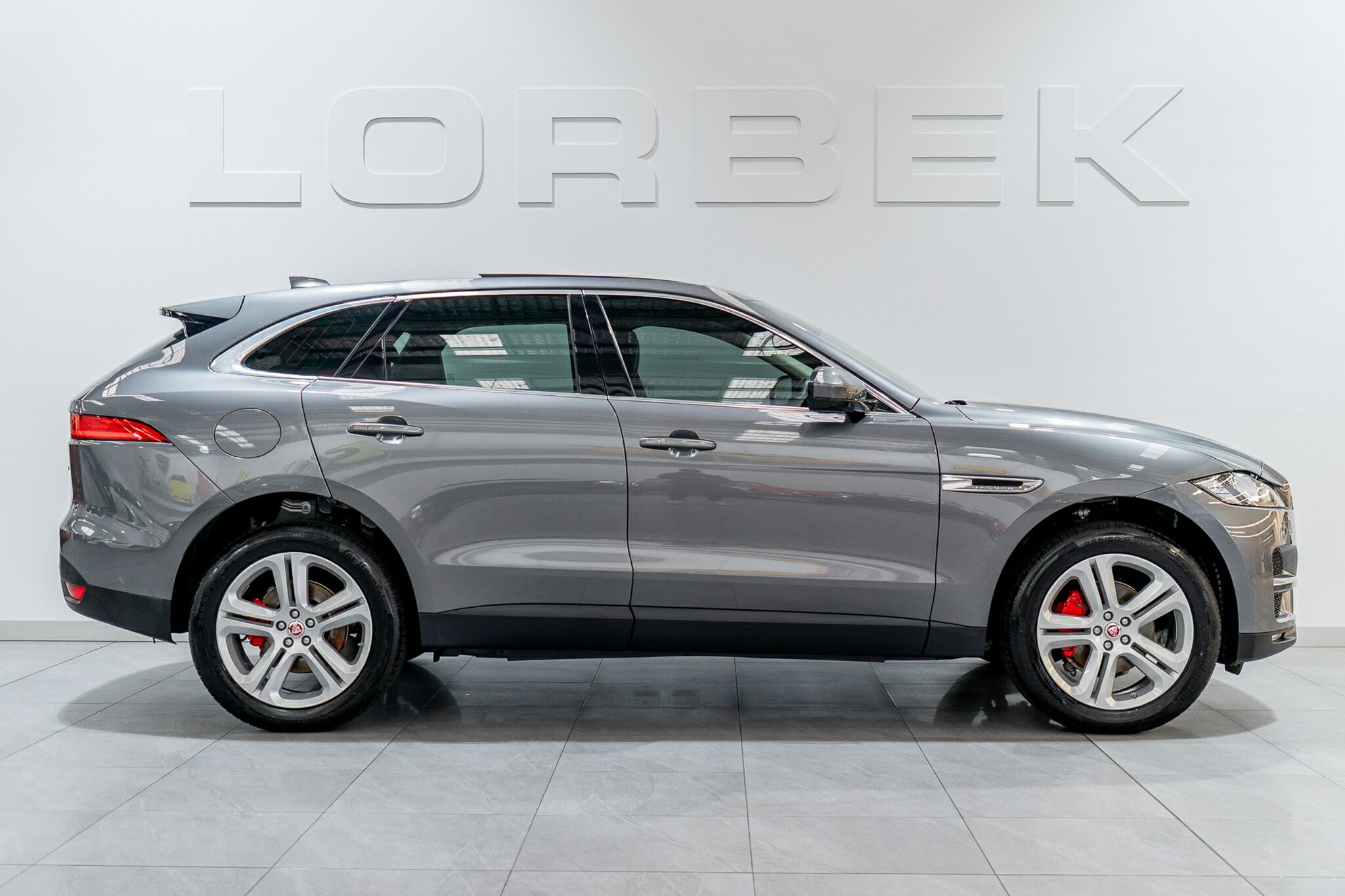 2017 JAGUAR F-PACE MY18 20d Prestige RWD 8 SP AUTOMATIC 4D WAGON