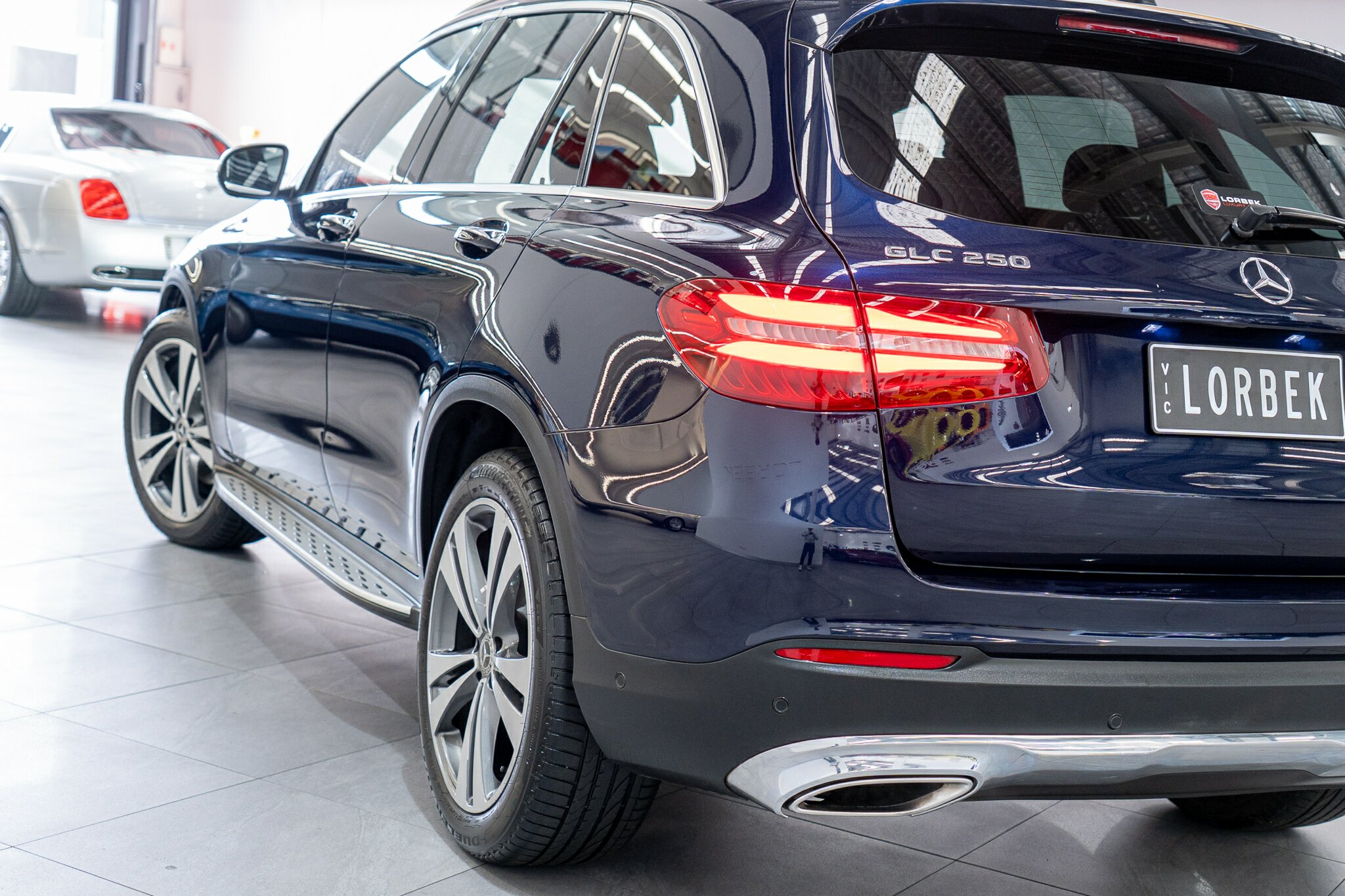 2017 MERCEDES-BENZ GLC 253 MY18 250 9 SP AUTOMATIC 4D WAGON