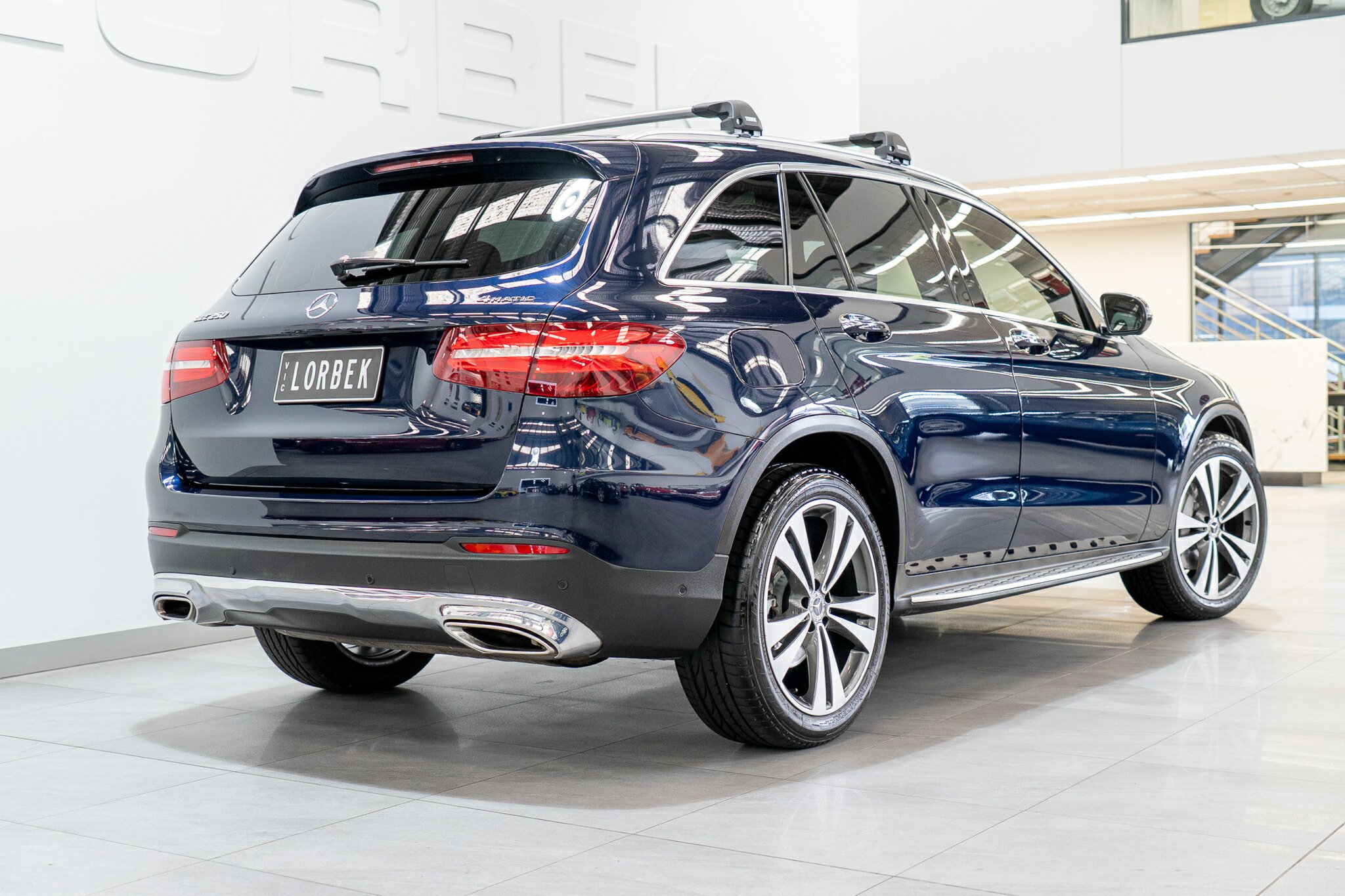 2017 MERCEDES-BENZ GLC 253 MY18 250 9 SP AUTOMATIC 4D WAGON