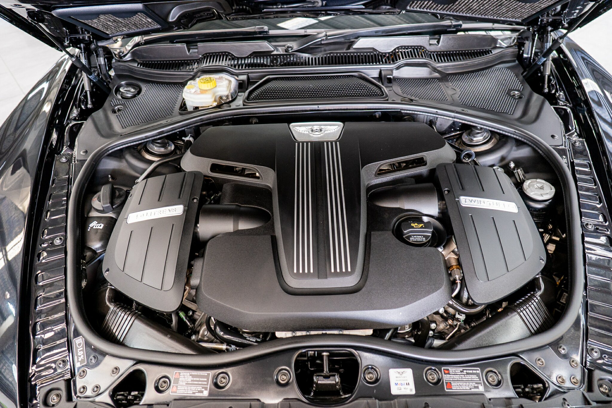 2015 BENTLEY CONTINENTAL 3W MY16 GT V8 8 SP AUTOMATIC SEQUENTIAL SEDAN
