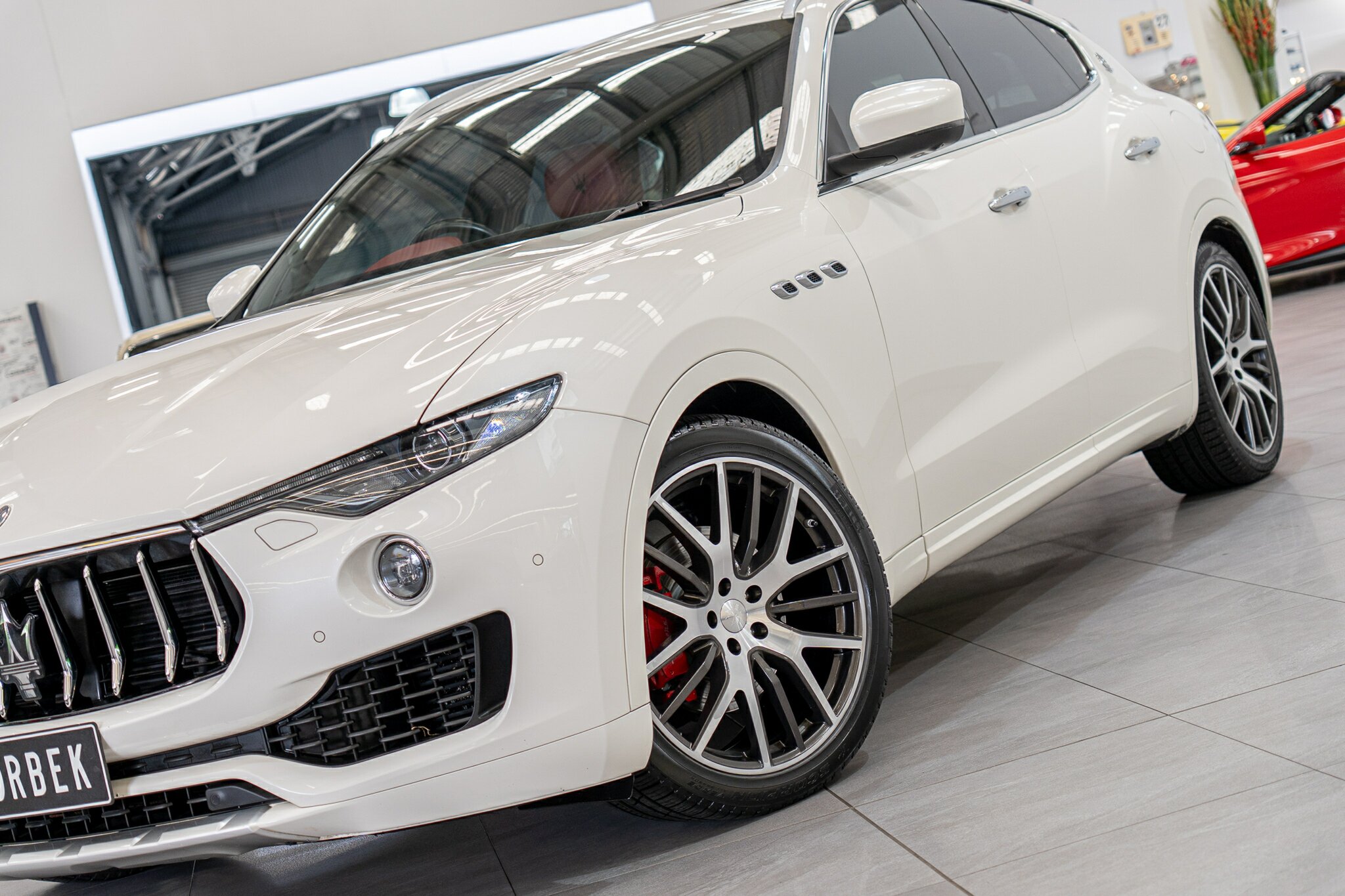 2017 MASERATI LEVANTE M161 MY17 8 SP AUTOMATIC 4D WAGON