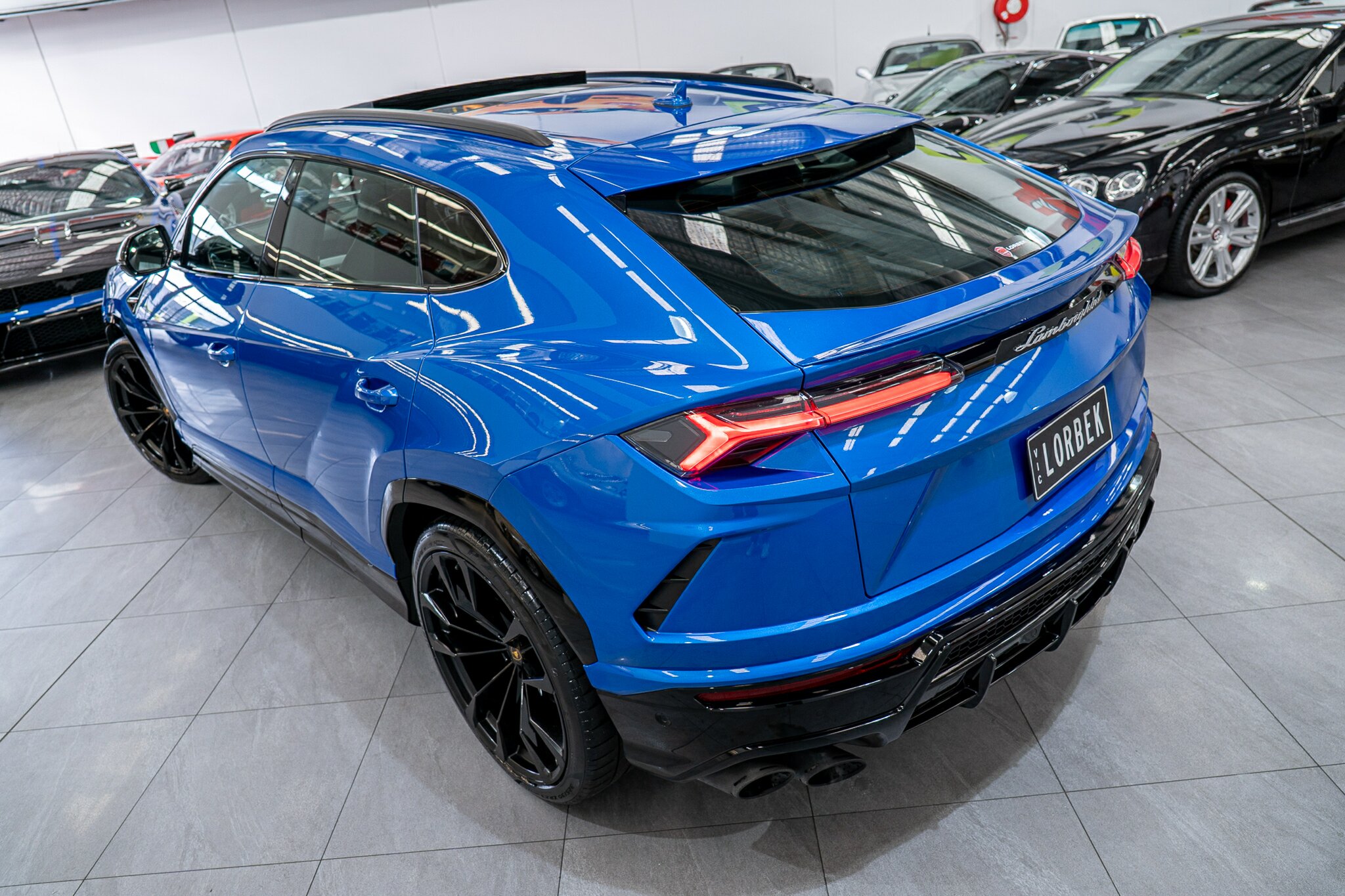 2019 LAMBORGHINI URUS 636 MY19 4 SEAT 8 SP AUTOMATIC 4D WAGON