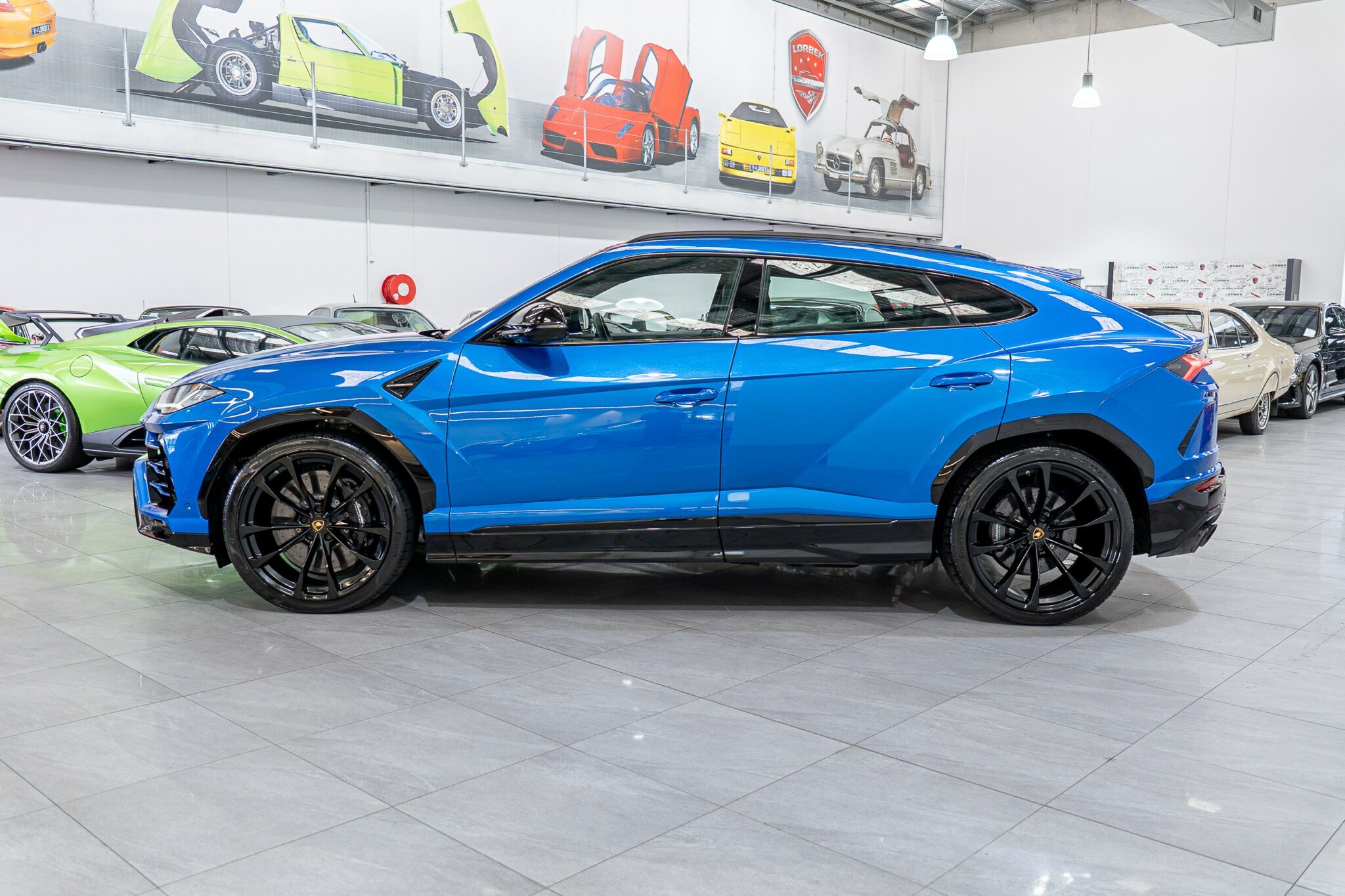 2019 LAMBORGHINI URUS 636 MY19 4 SEAT 8 SP AUTOMATIC 4D WAGON